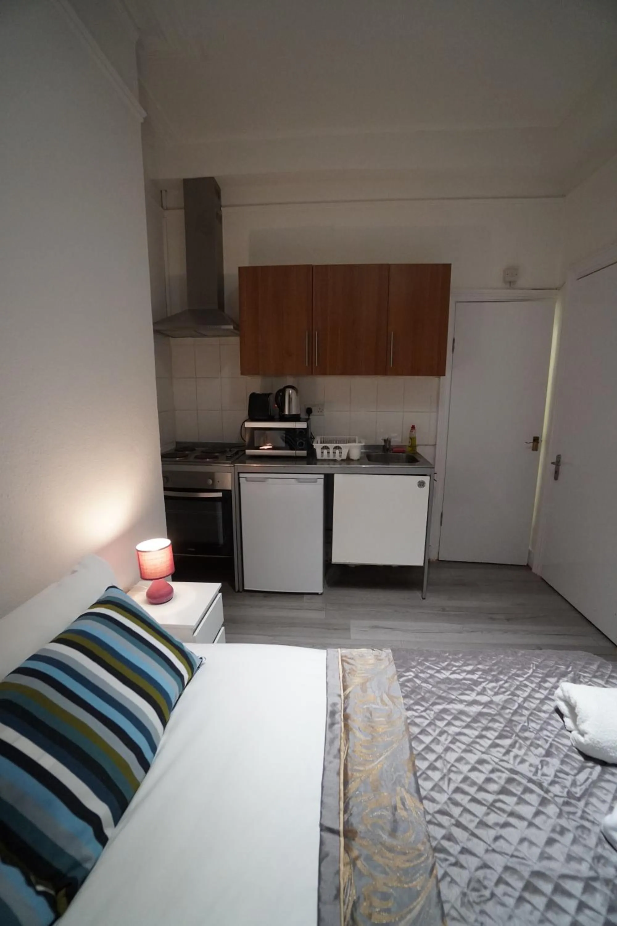 London Queen Park Apartments