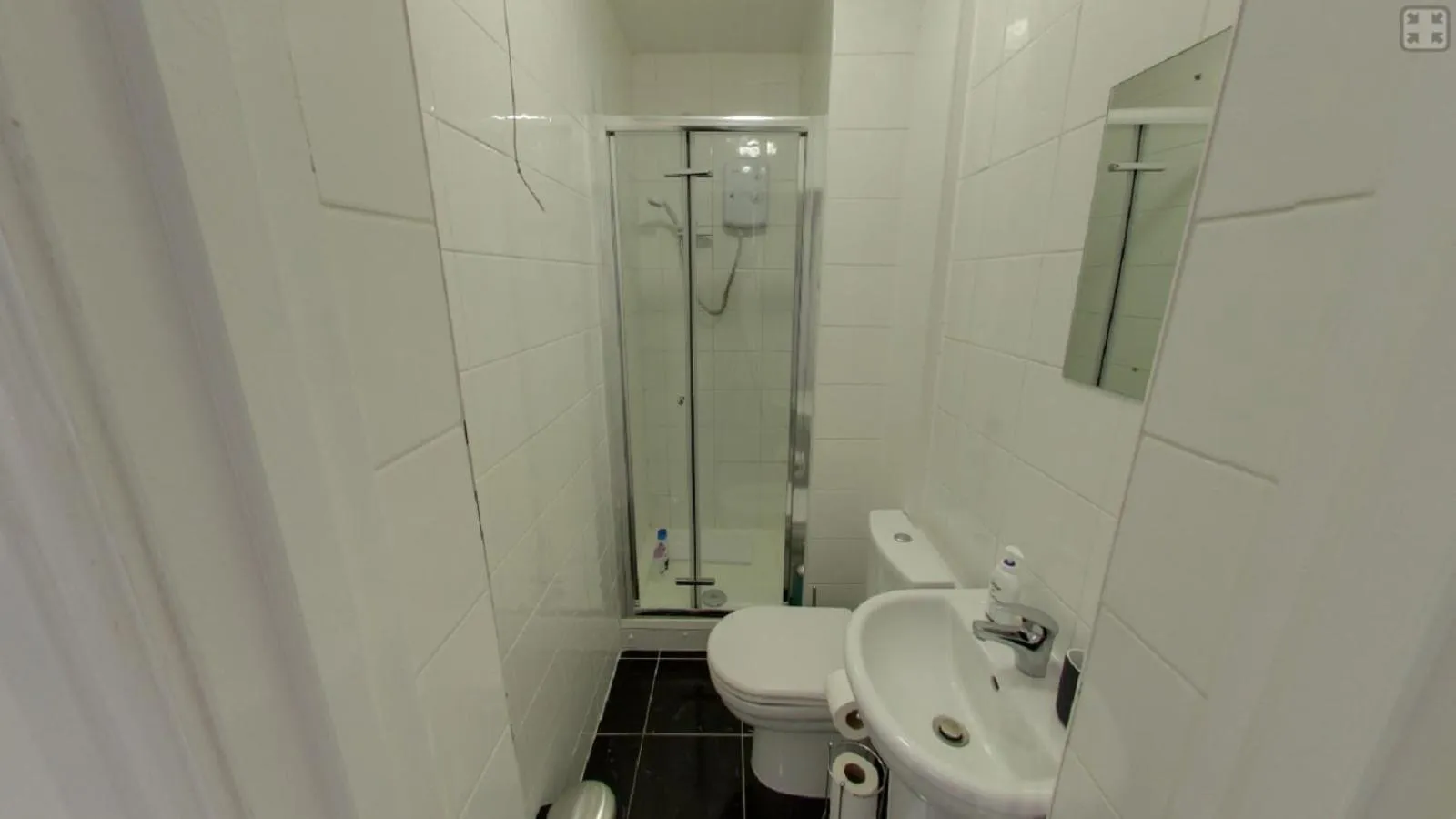 London Queen Park Apartments