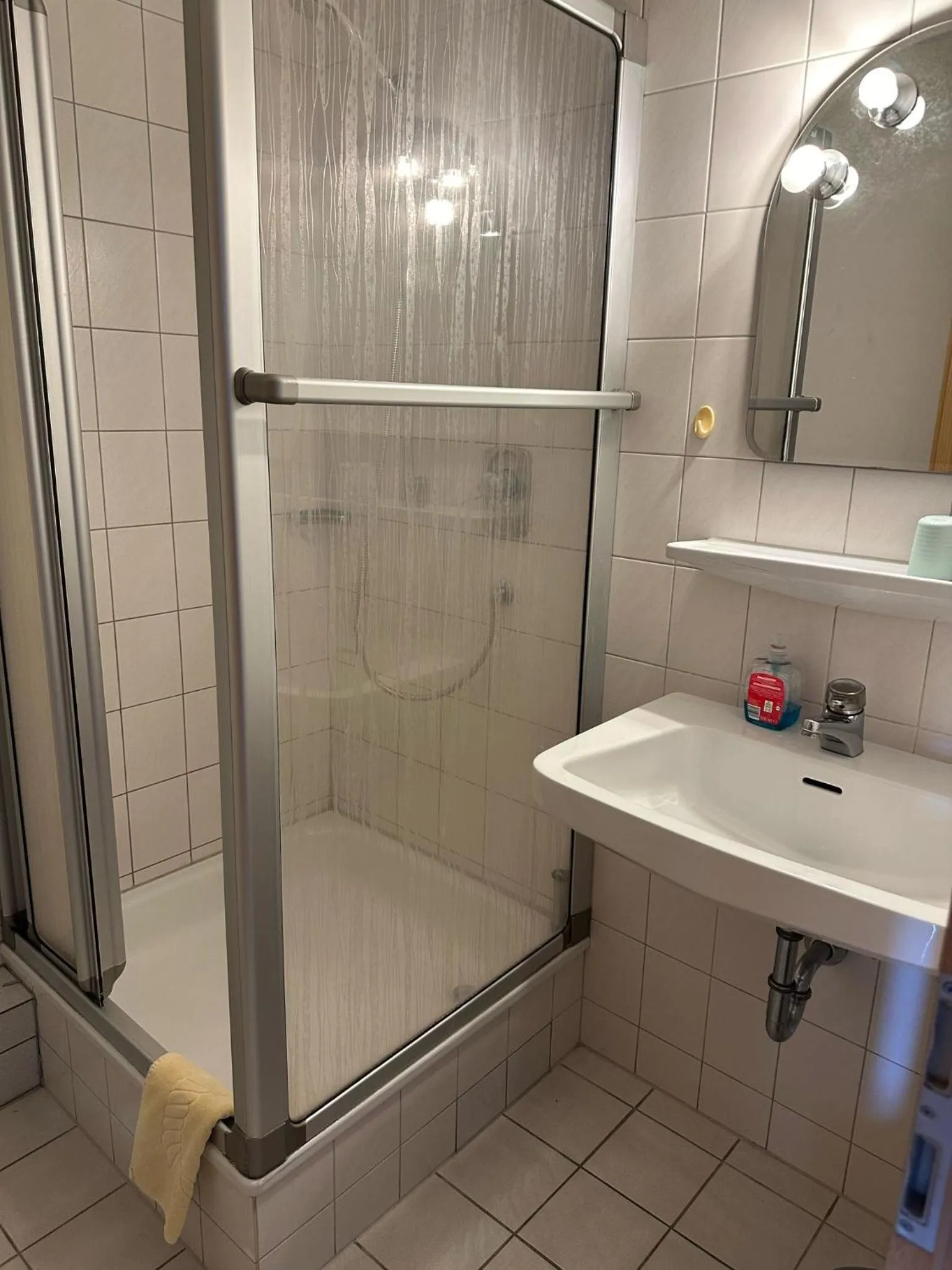 Bathroom in Gasthof Sonnenheim