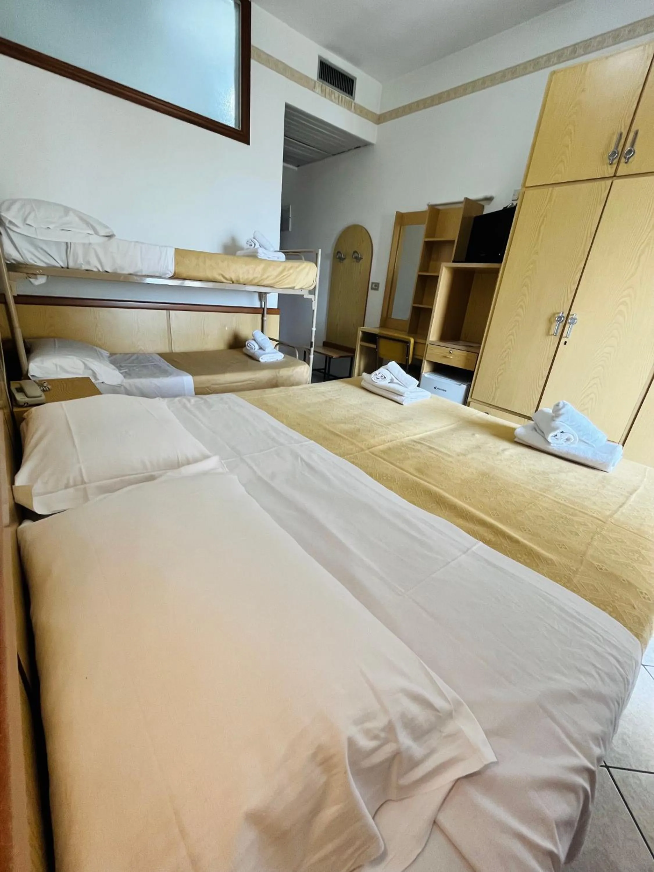 View (from property/room), Bed in Hotel Columbia Frontemare