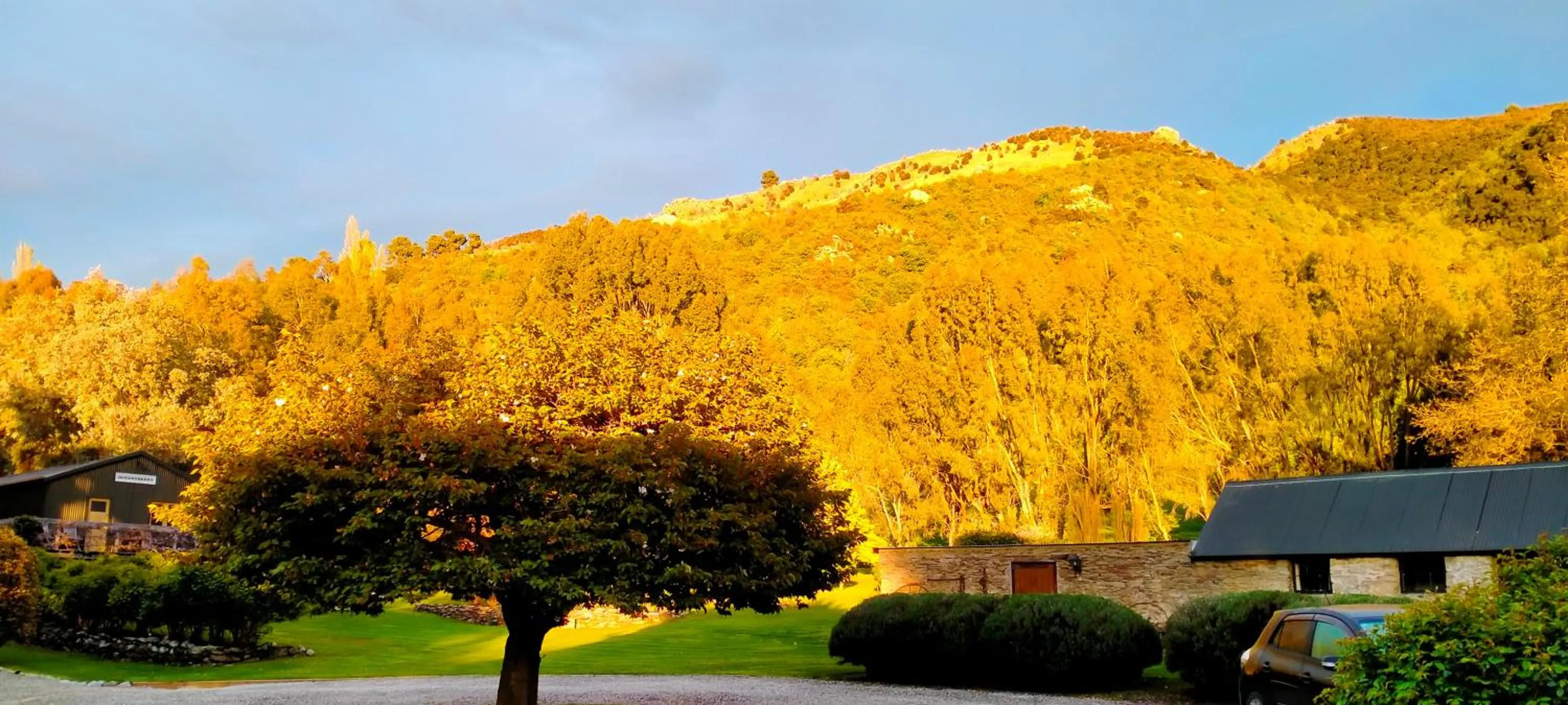 Natural landscape in Queensberry Inn