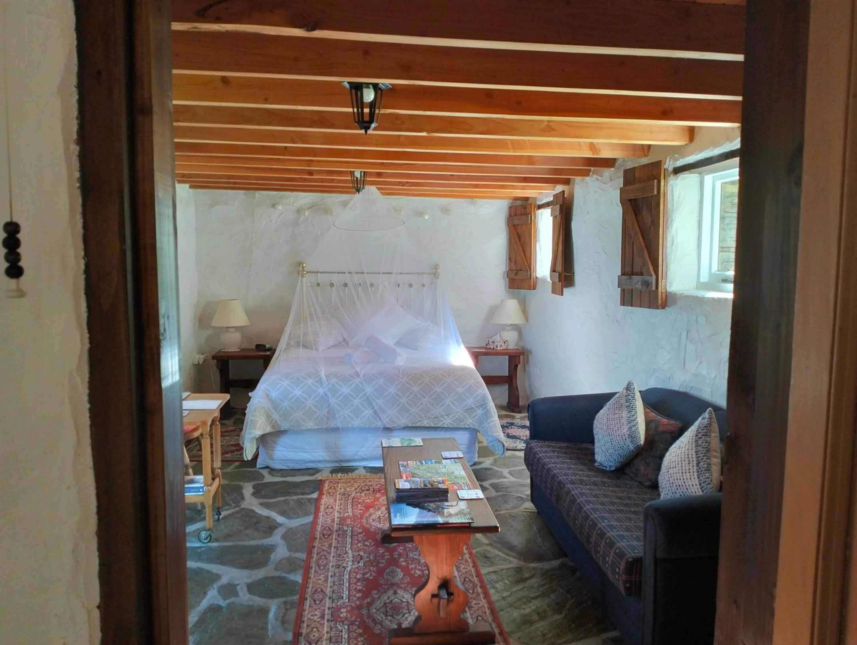 Bed in Queensberry Inn