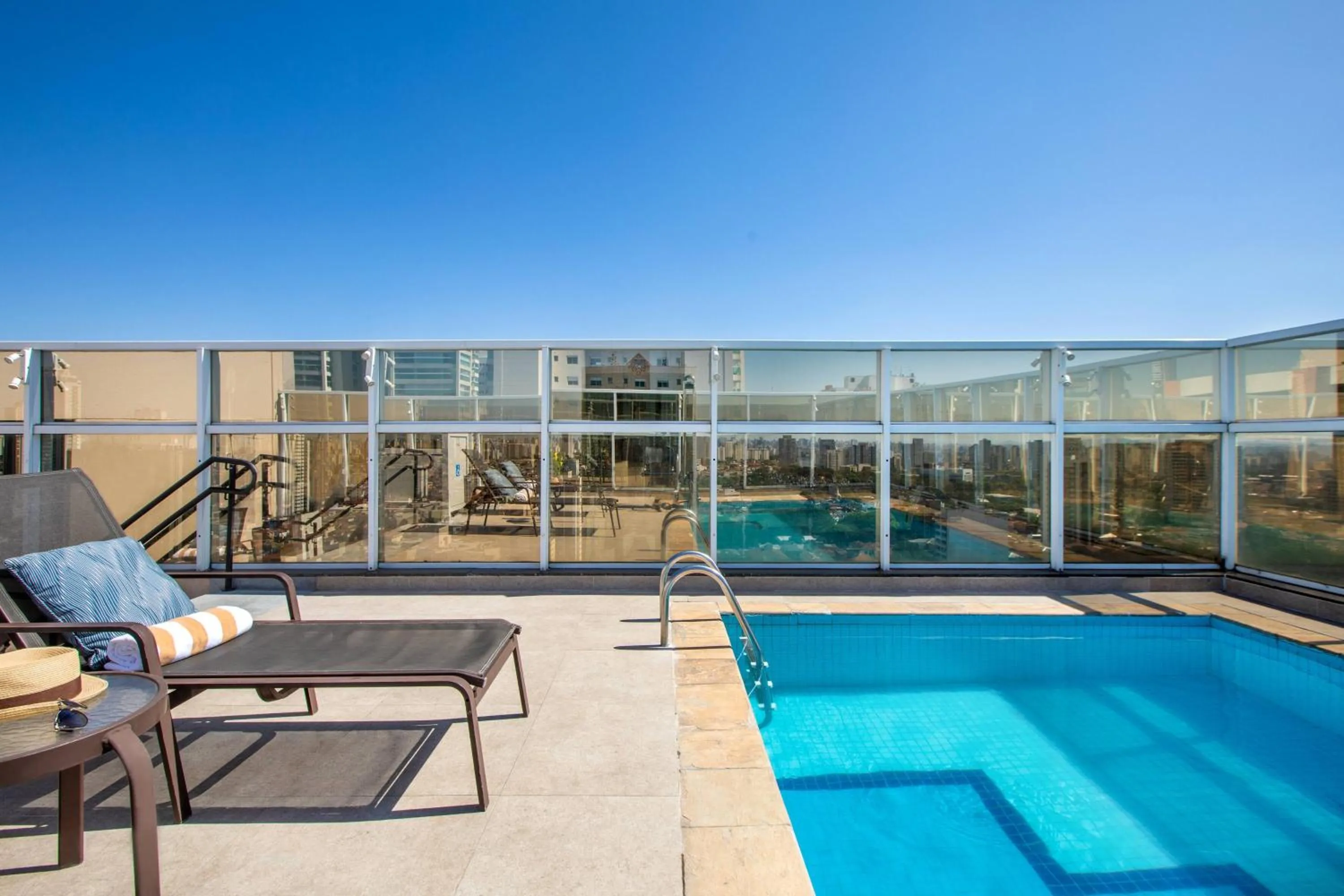 Property building in São Paulo Tatuapé Affiliated by Meliá