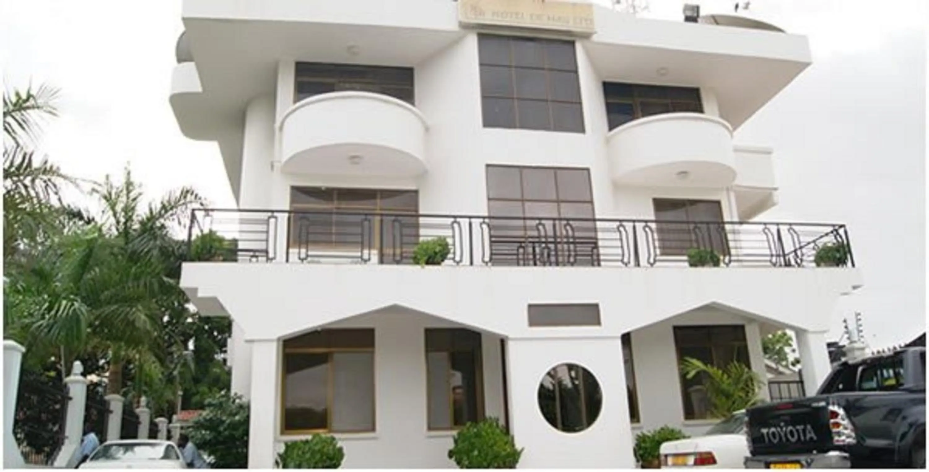 Facade/entrance, Property Building in Hotel de Mag Deluxe