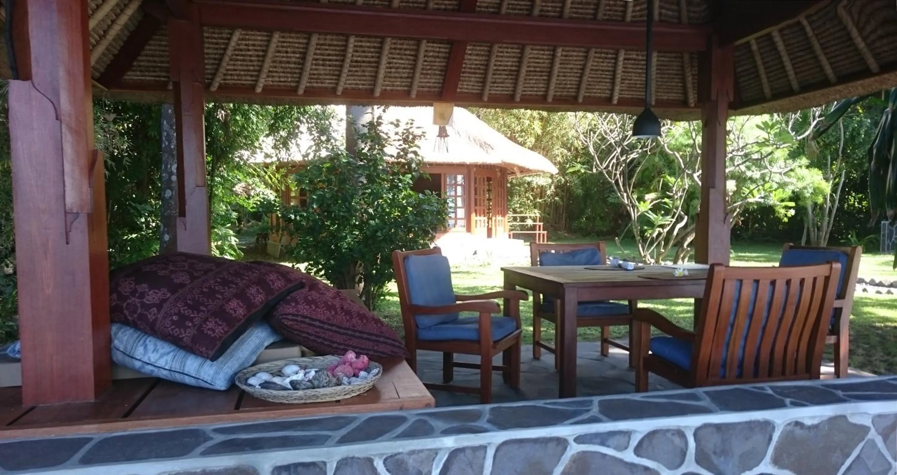 Garden in Ciliks Beach Garden