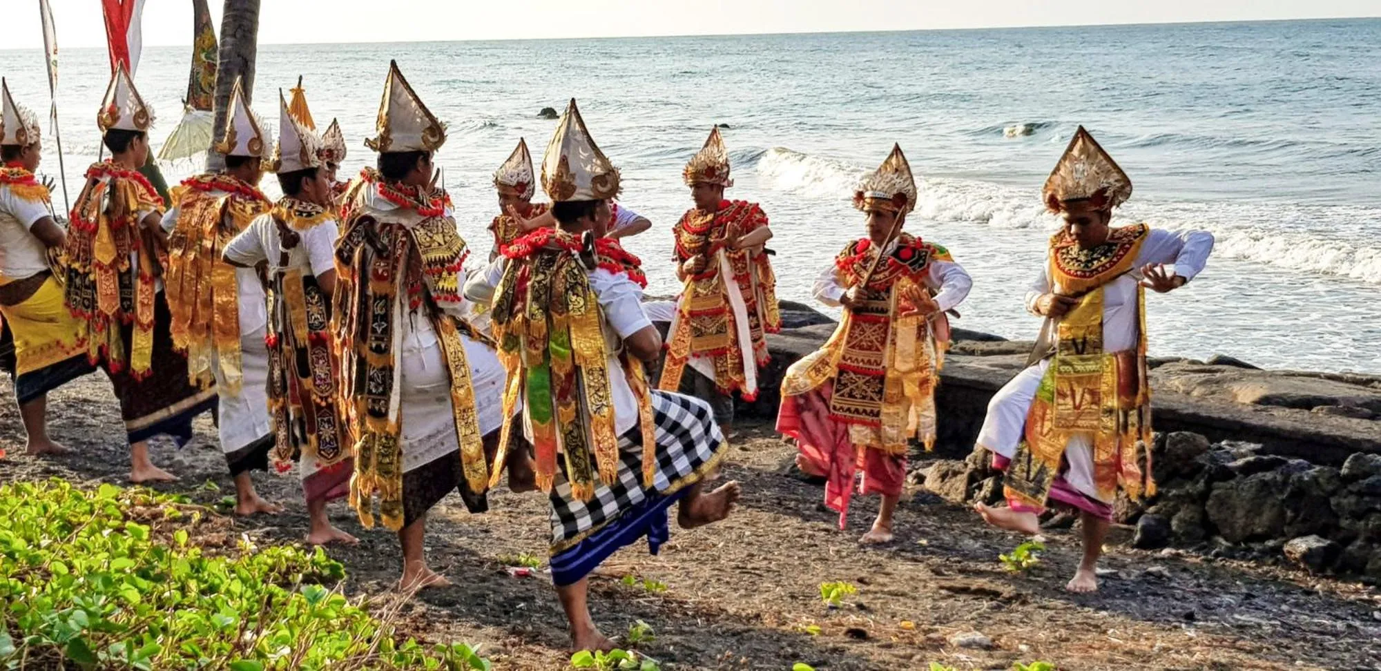 People in Ciliks Beach Garden