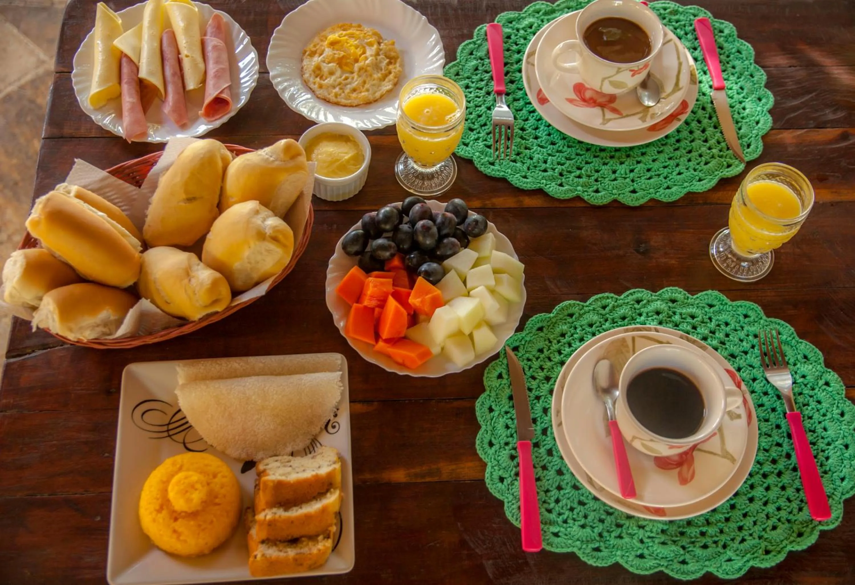 Breakfast in Pousada Flambaião
