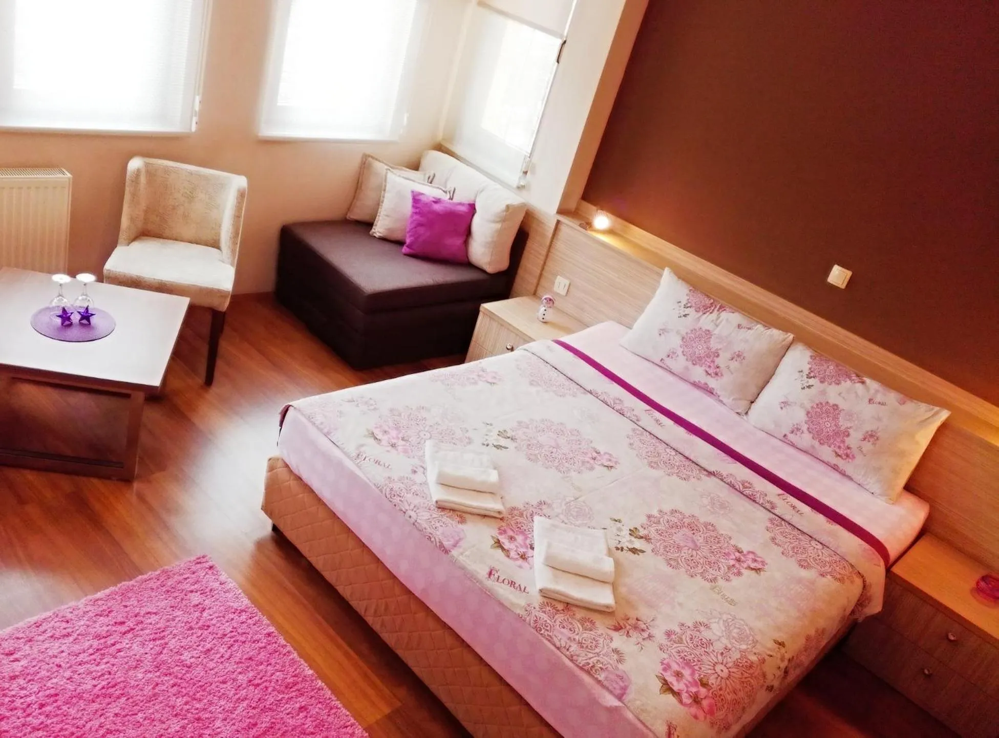 Photo of the whole room in Hotel Bulevar