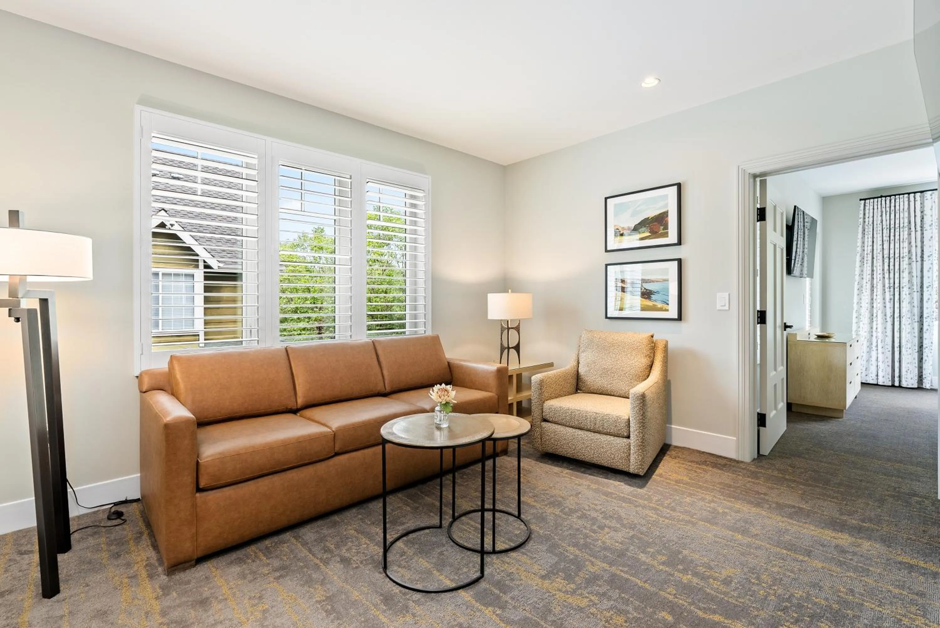 Living room in Avila Village Inn