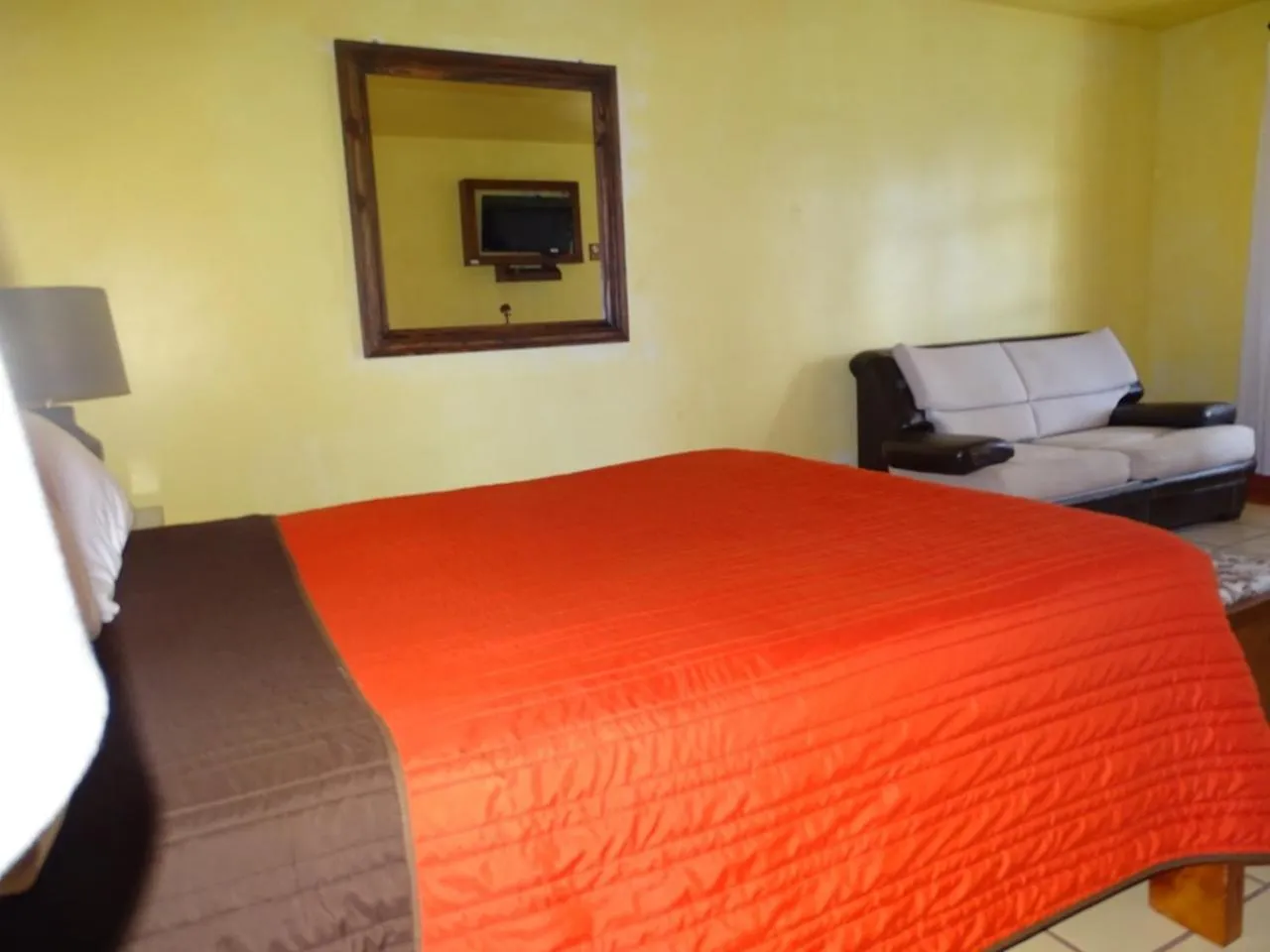 Bed in HOTEL XIADANI Restaurante, Temazcal & Spa