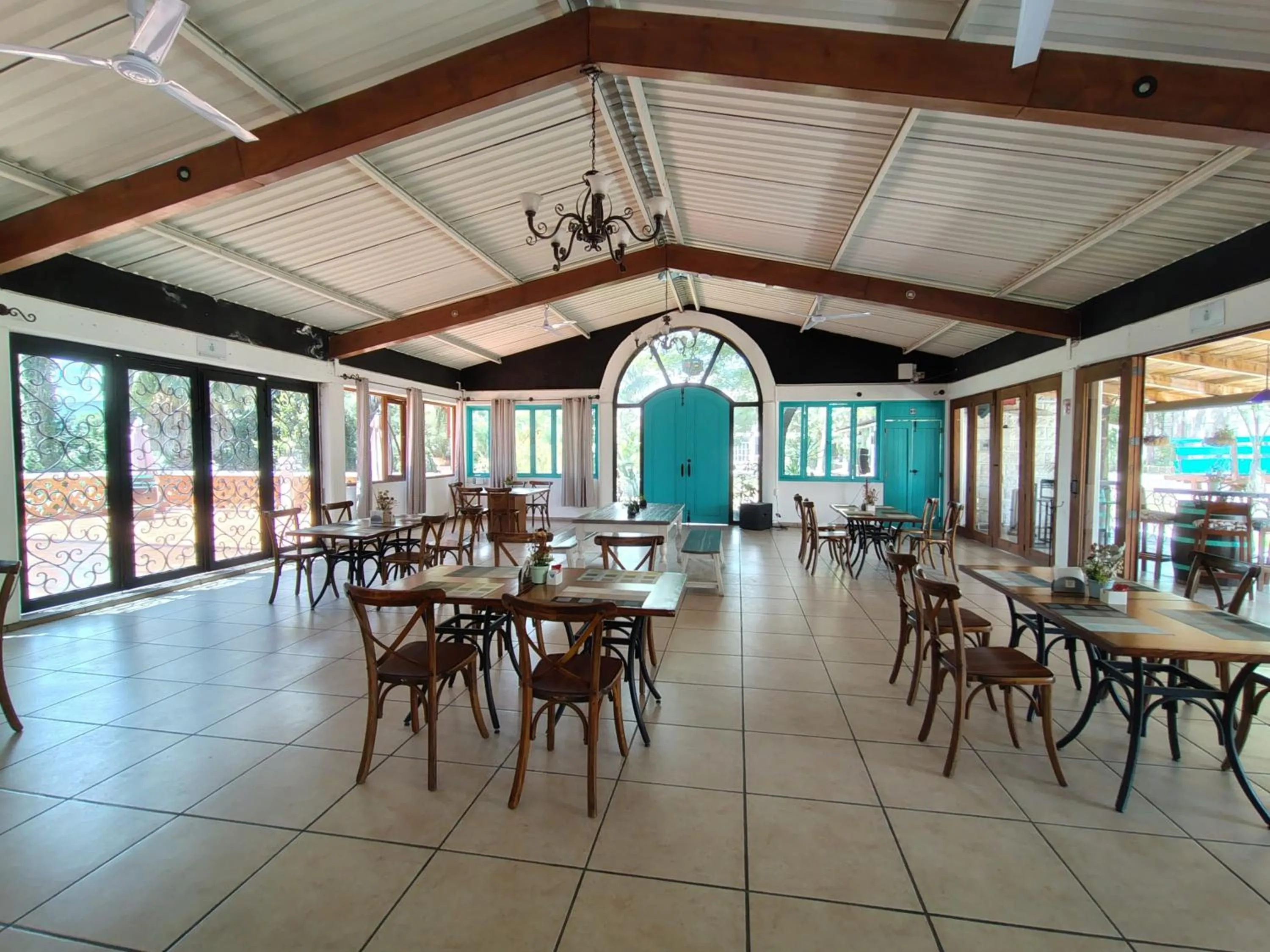 Breakfast in HOTEL XIADANI Restaurante, Temazcal & Spa