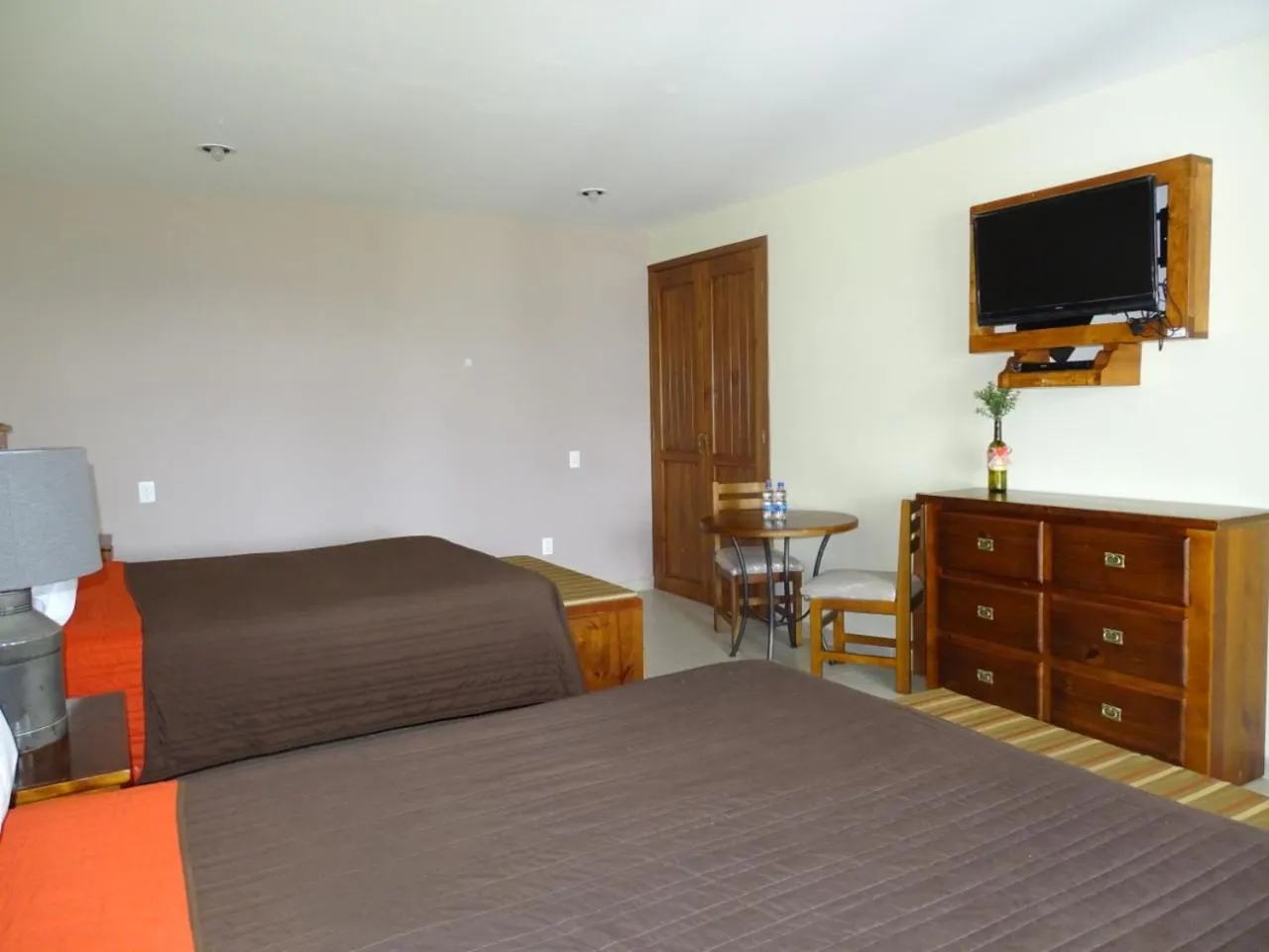 Photo of the whole room, Bed in HOTEL XIADANI Restaurante, Temazcal & Spa