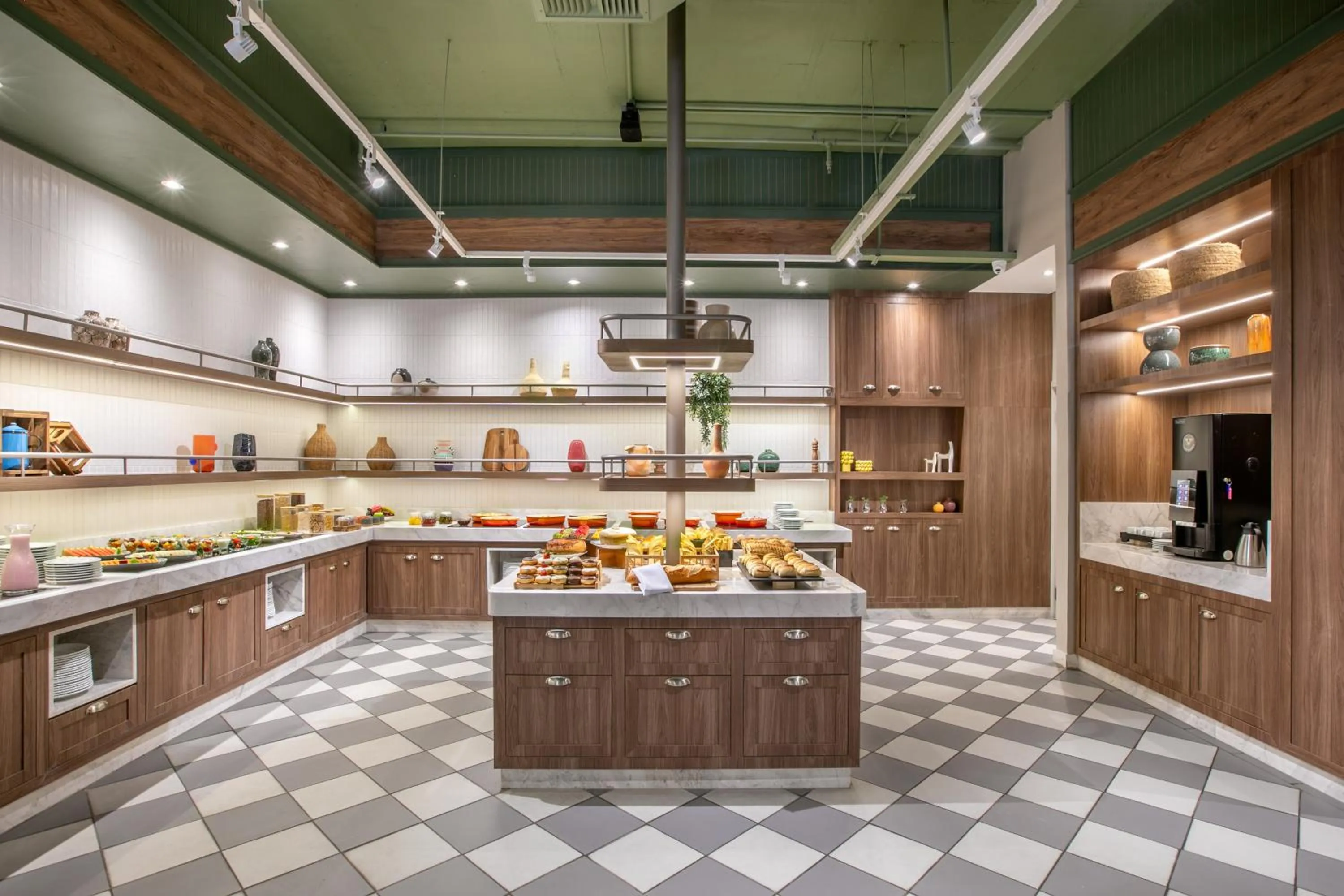 Restaurant/places to eat in INNSiDE by Meliá São Paulo Higienópolis