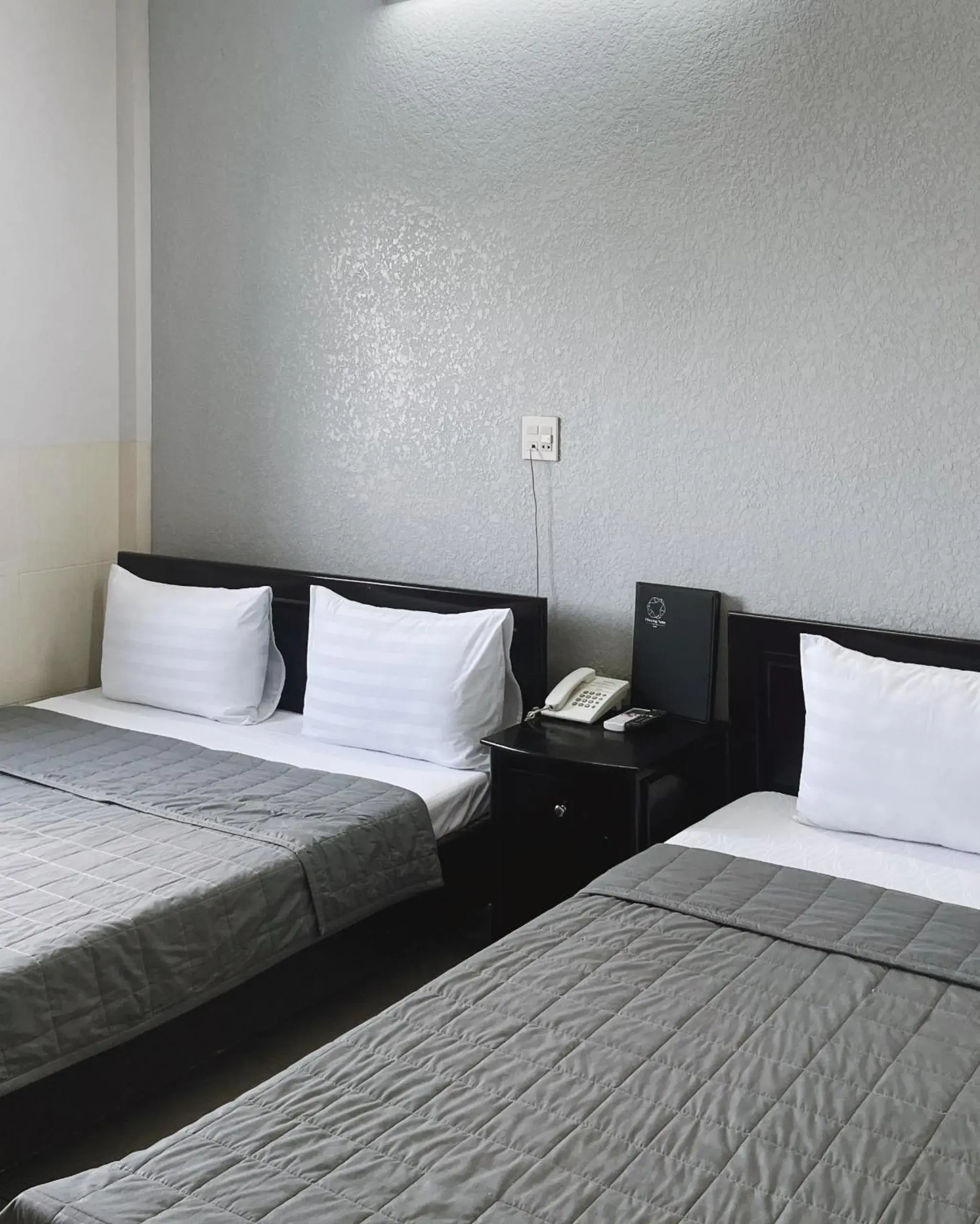 Triple Room in Phuong Nam Hotel An Giang Triple Room in Phuong Nam Hotel An Giang