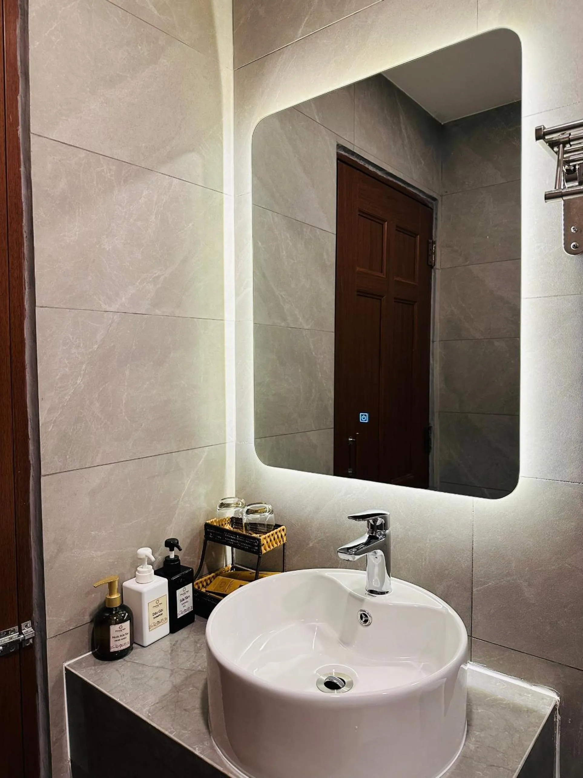 Bathroom in Phuong Nam Hotel An Giang