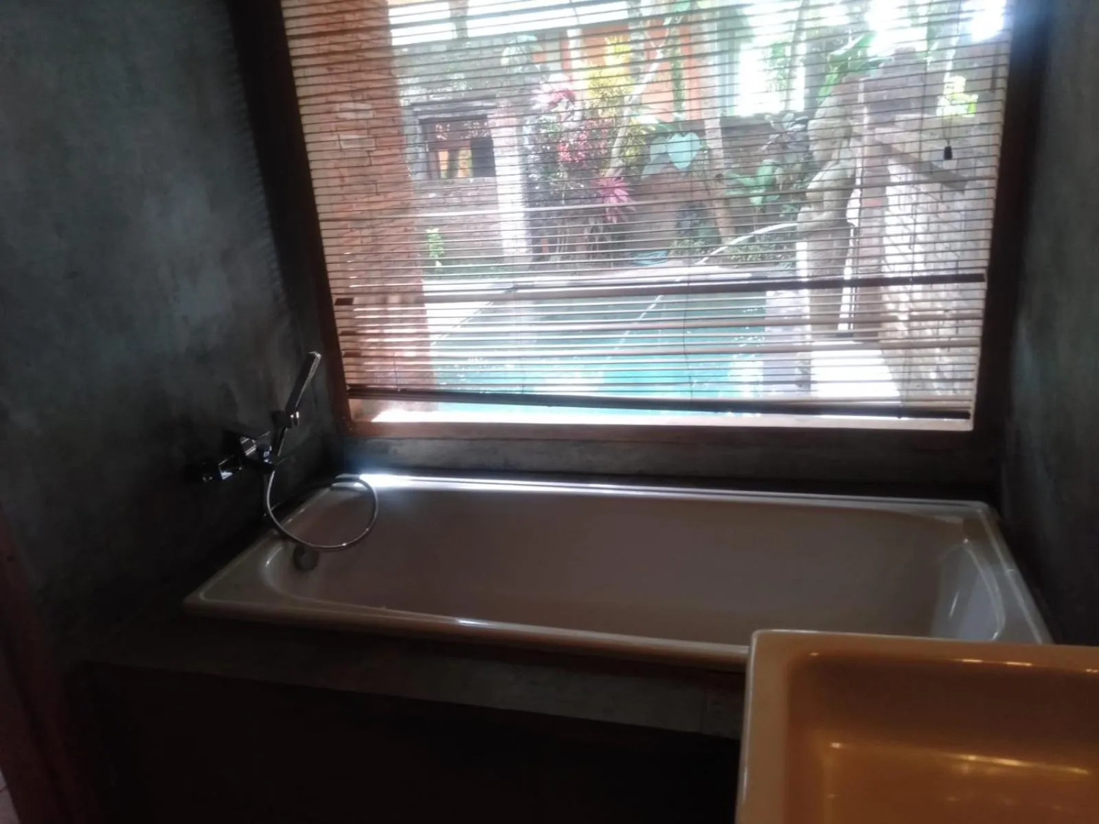 Bath in Suarti Boutique Village