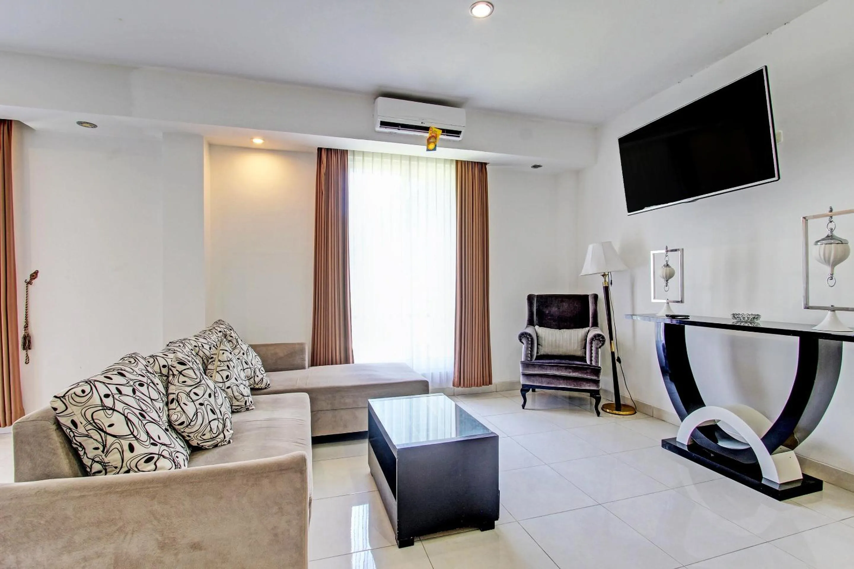 Bedroom in Collection O Gunung Kidul Near Pindul Cave Formerly Orchid Hotel