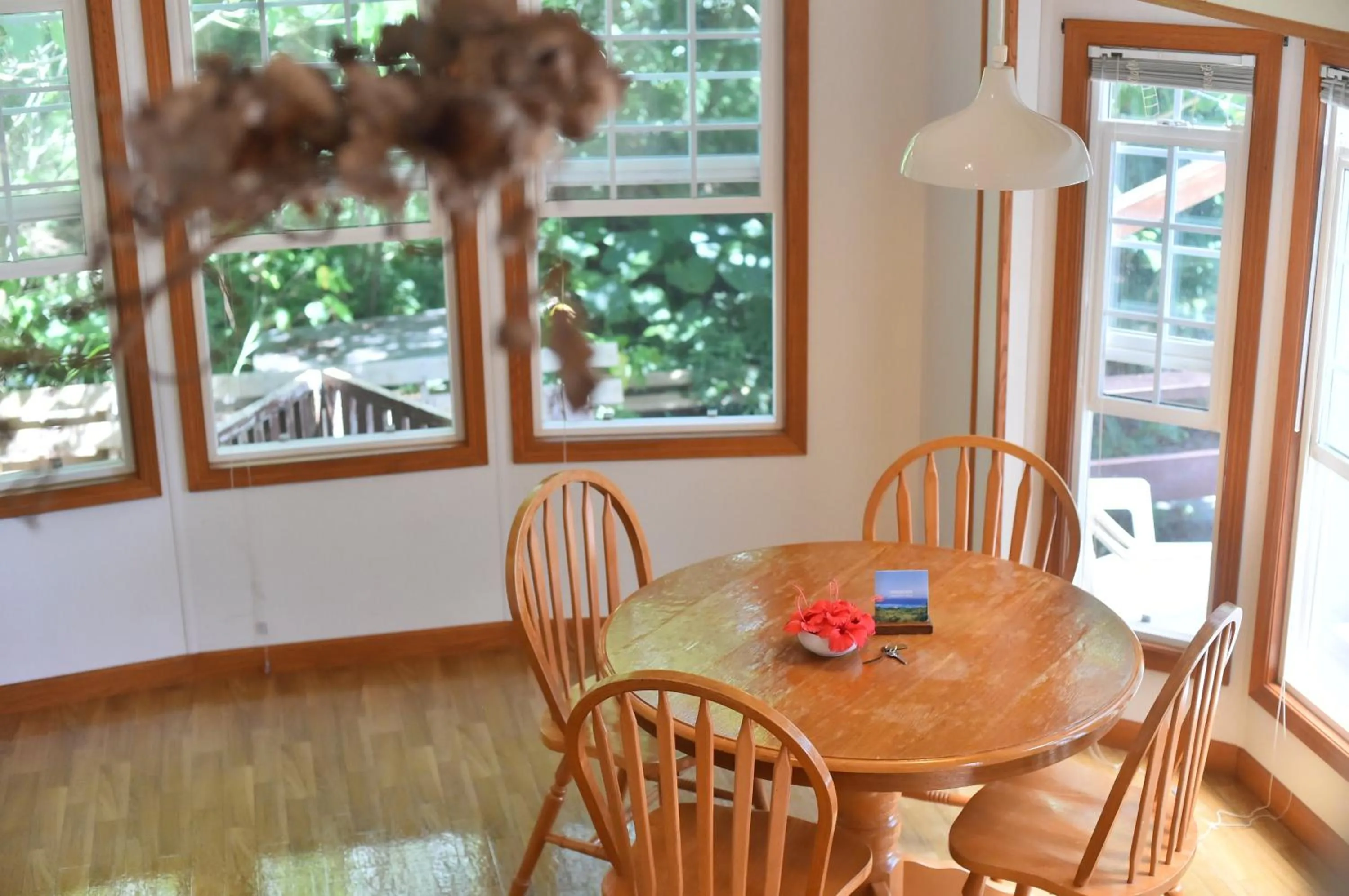 Dining area in PANORAMA Ocean View Cottage