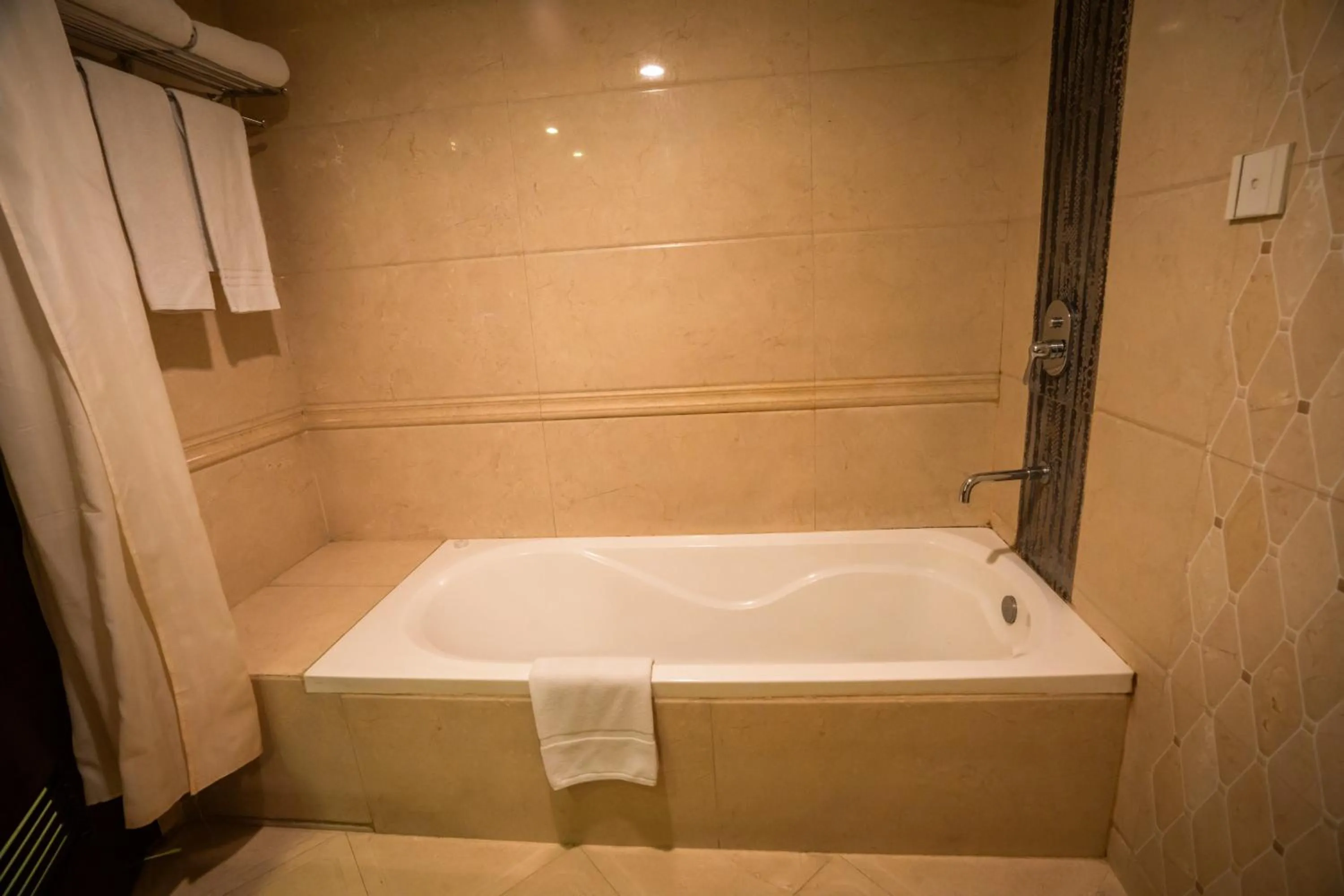 Property building in Hotel Bengal Canary Park