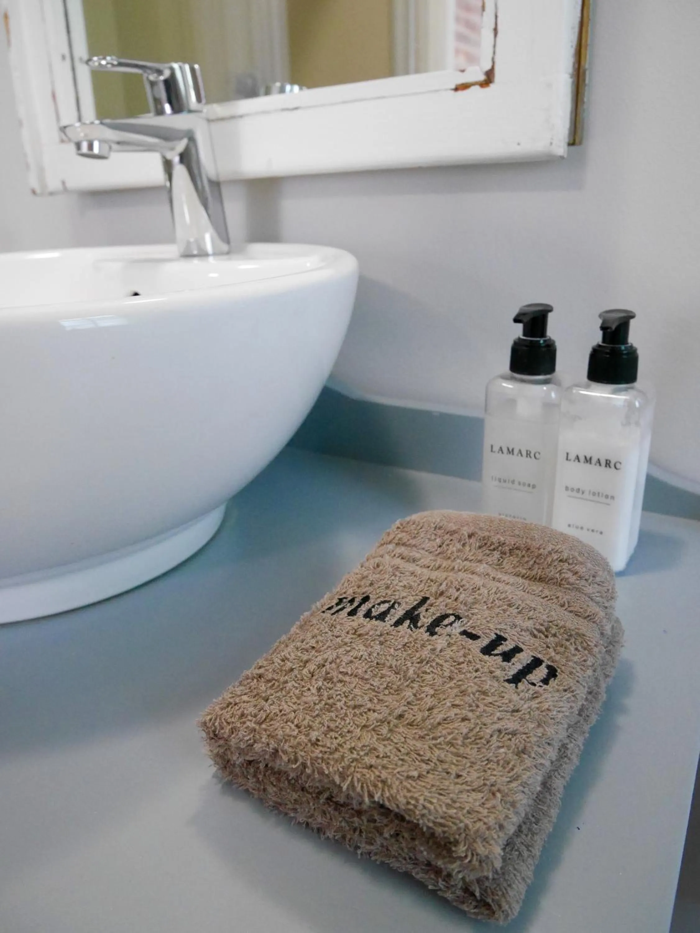 Property building in The Garden Shed Guest House