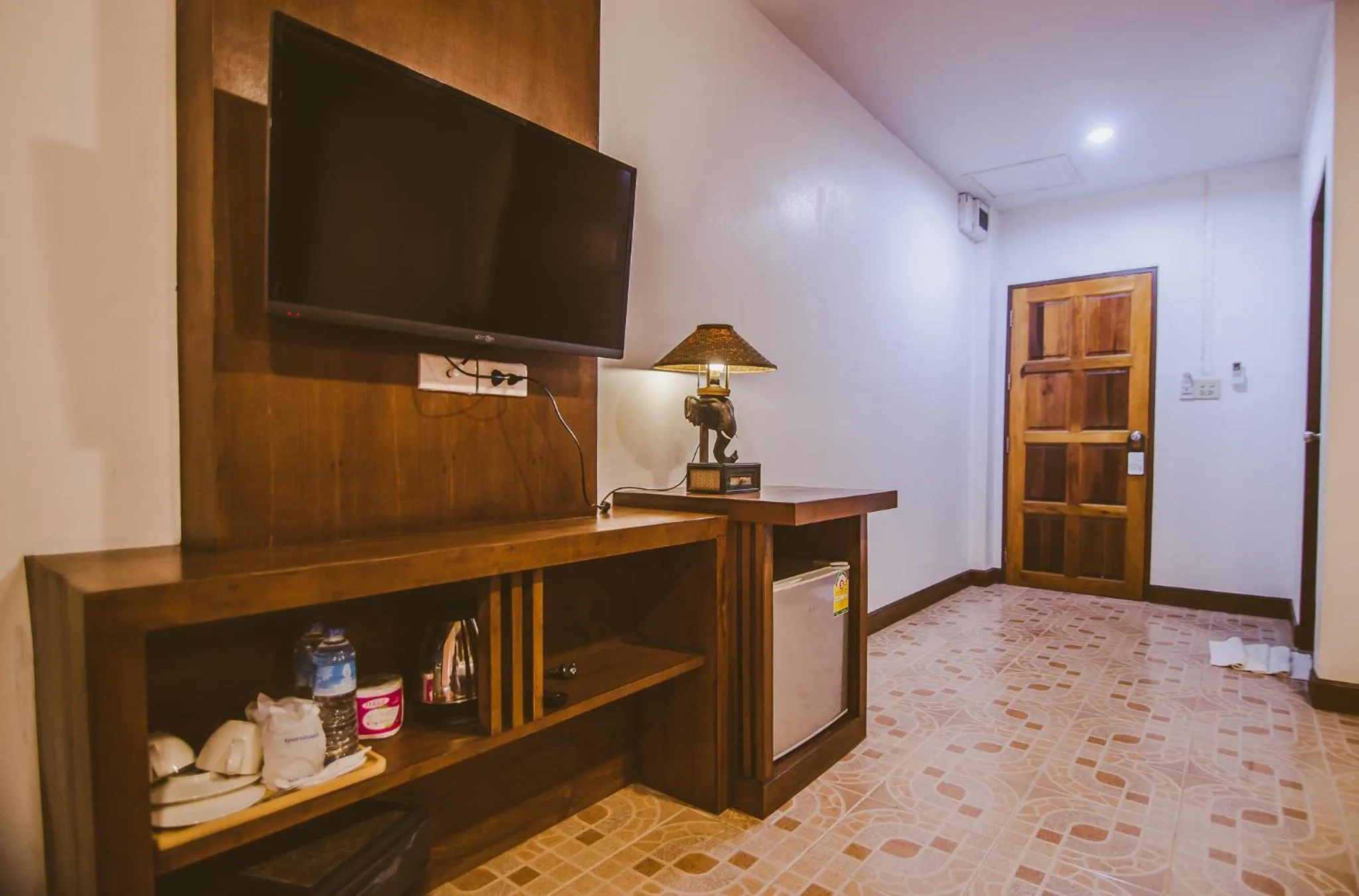 TV and multimedia in Lanta Nice Beach House