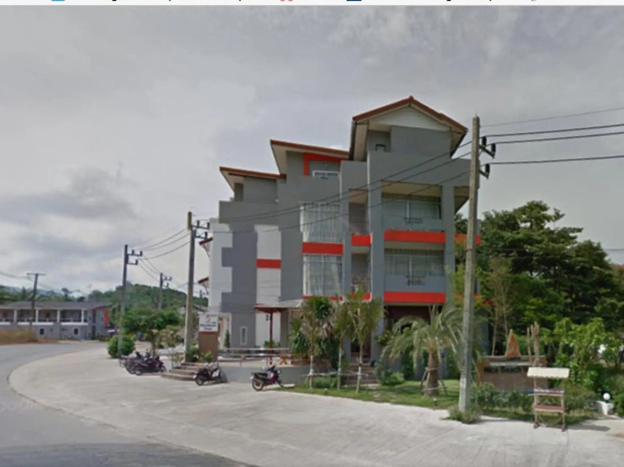 Facade/entrance in Lanta Nice Beach House