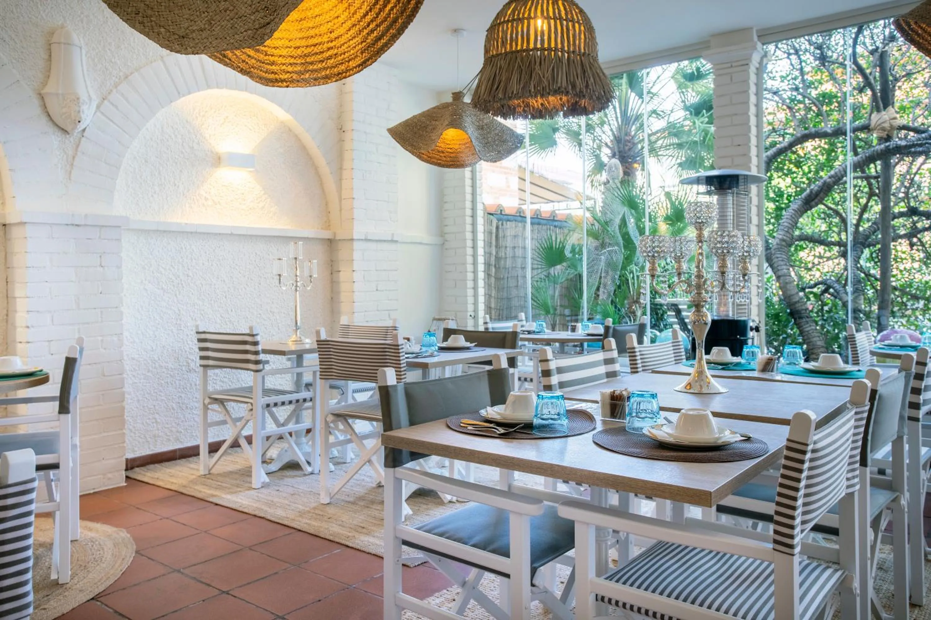 Restaurant/places to eat in Hotel Olimpia