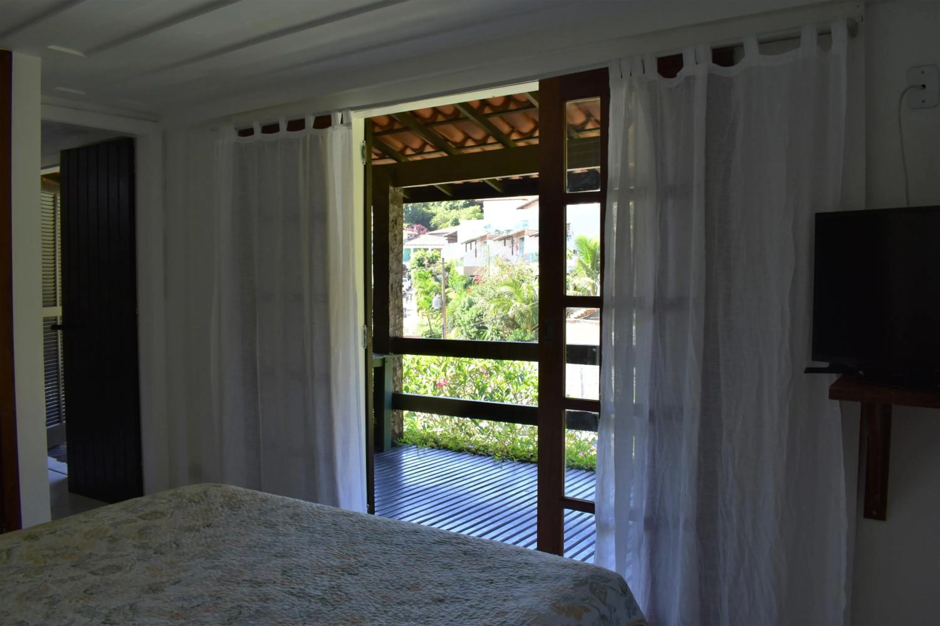 Bed in Hibiscus Beach