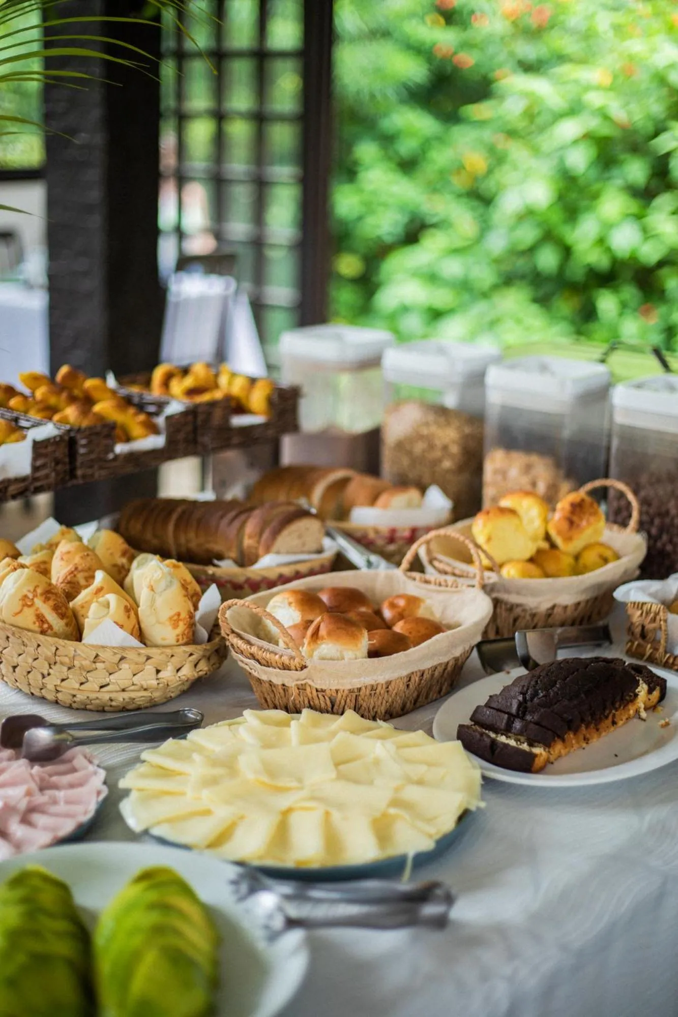 Buffet breakfast in Hibiscus Beach