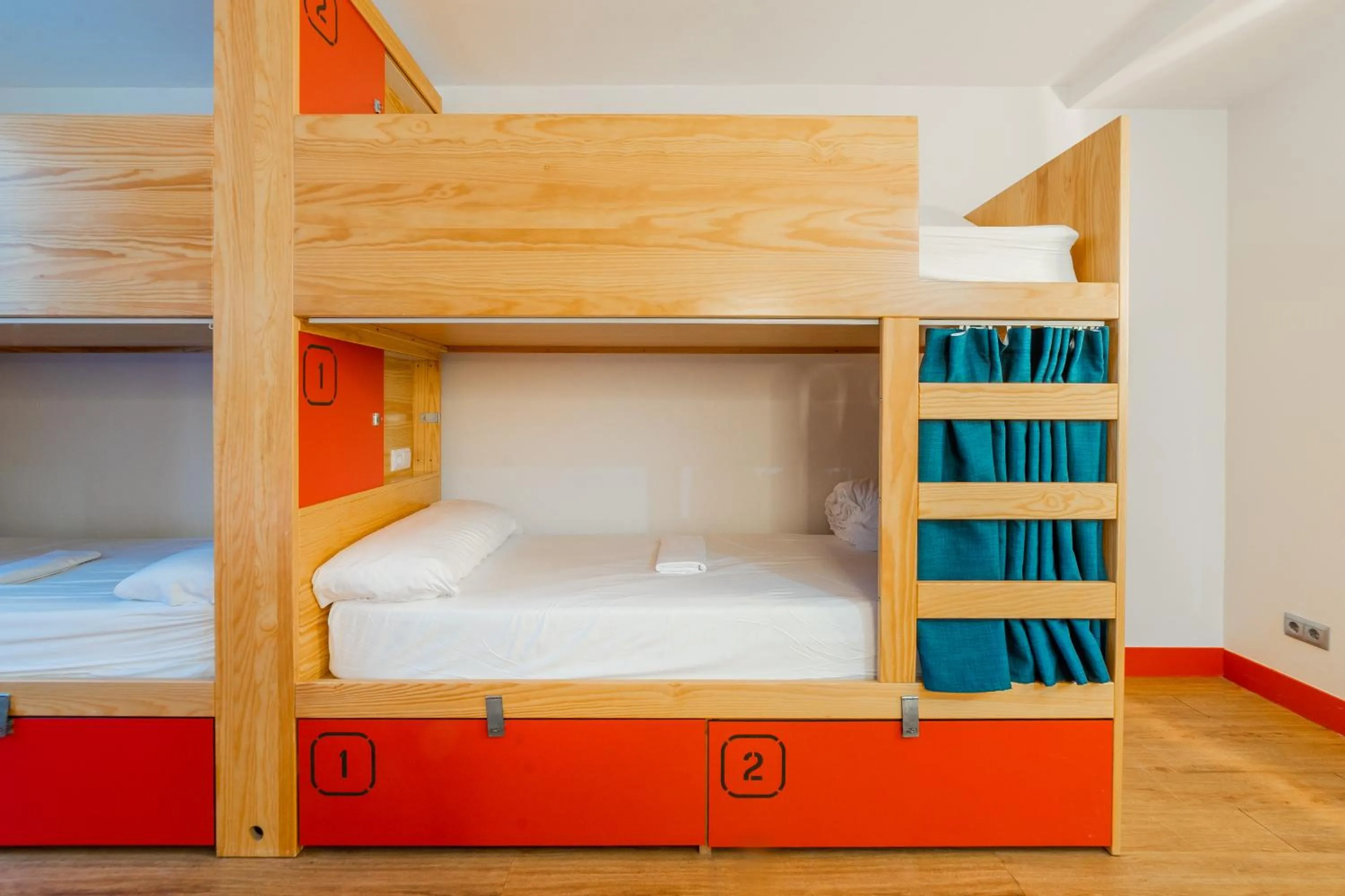 Decorative detail, Bed in Ok Hostel Madrid