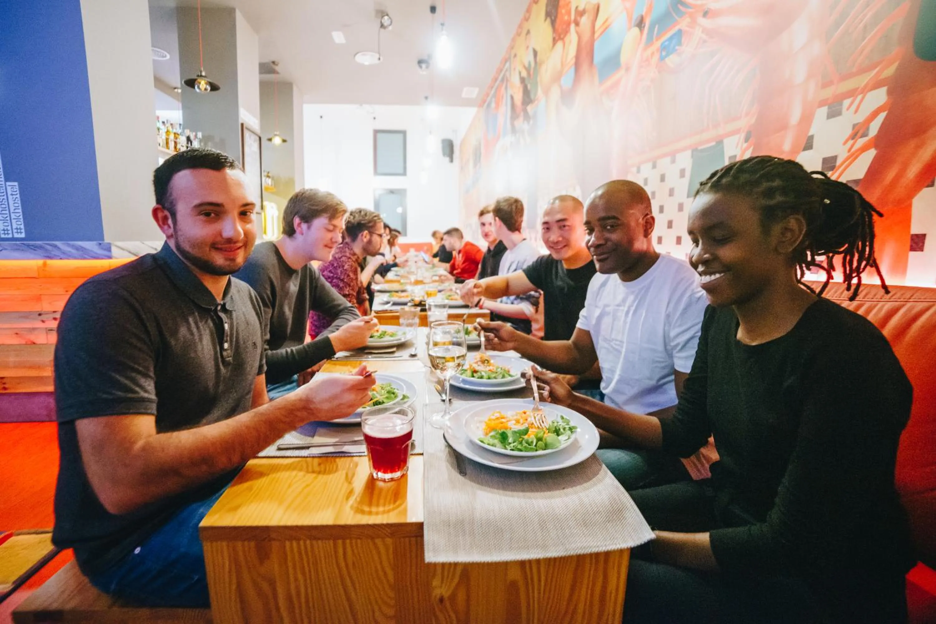 Restaurant/places to eat in Ok Hostel Madrid