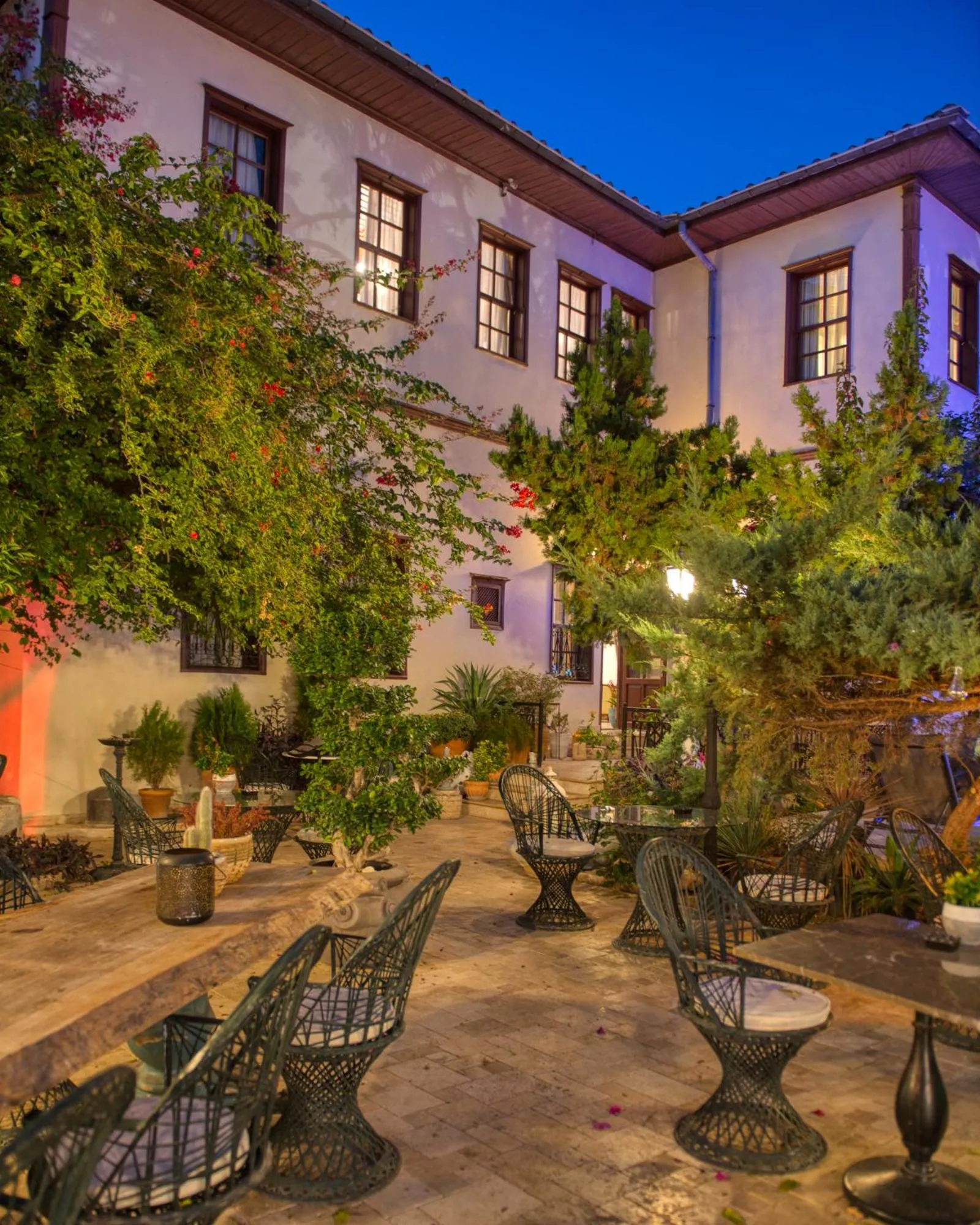 Garden in Tuvana Hotel