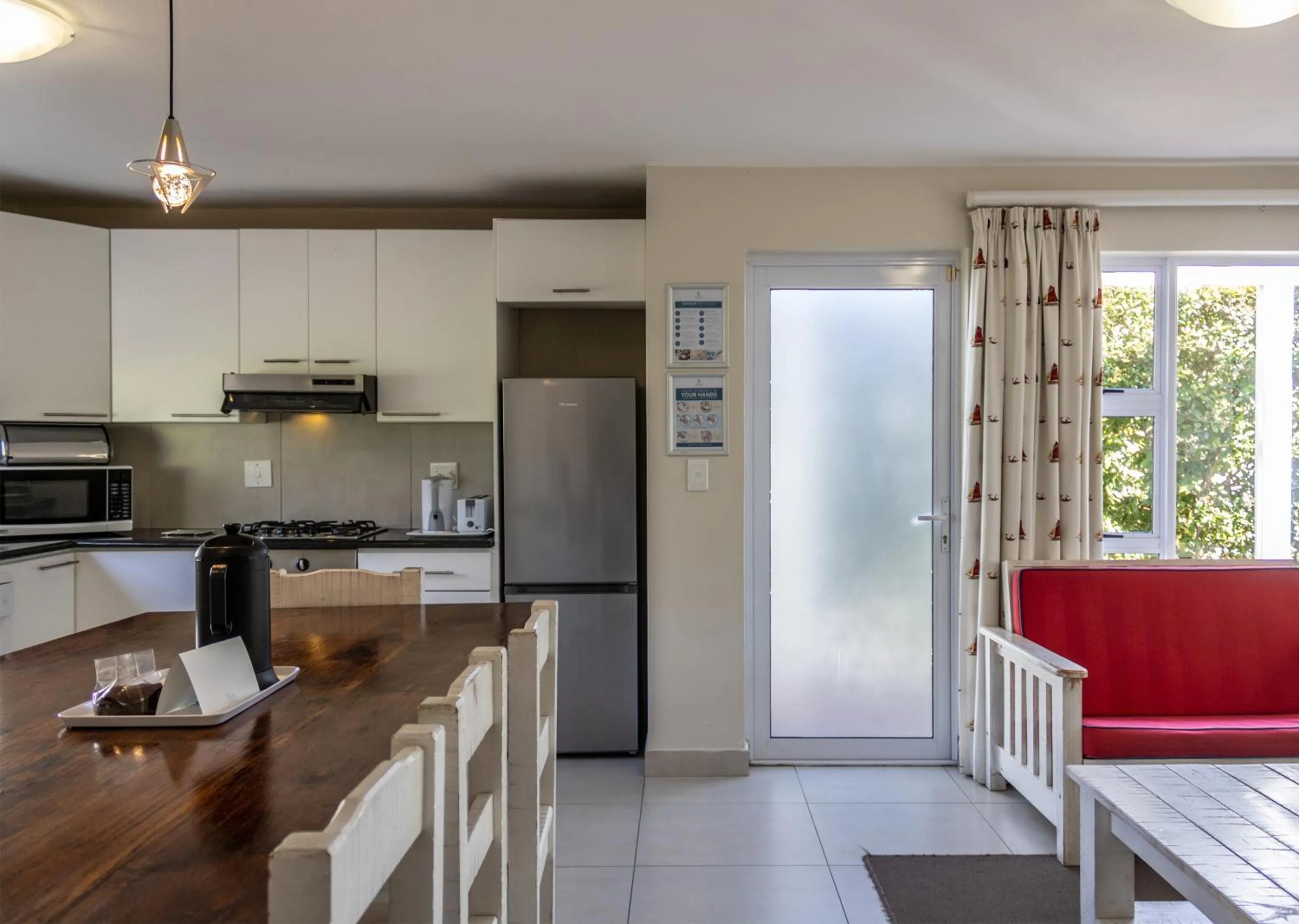Kitchen or kitchenette in Oaklands On The Knoll by Dream Resorts