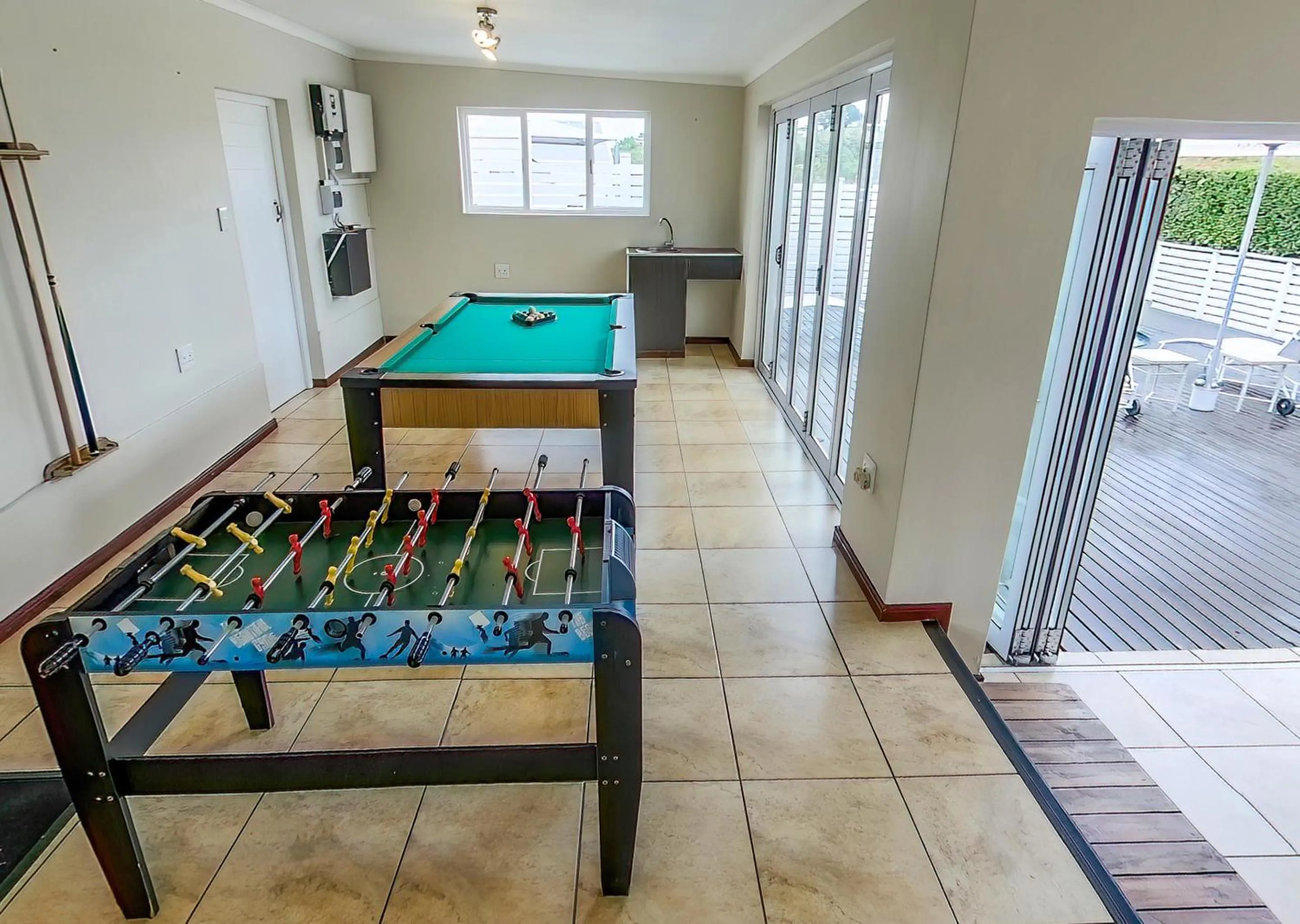 Game Room in Oaklands On The Knoll by Dream Resorts
