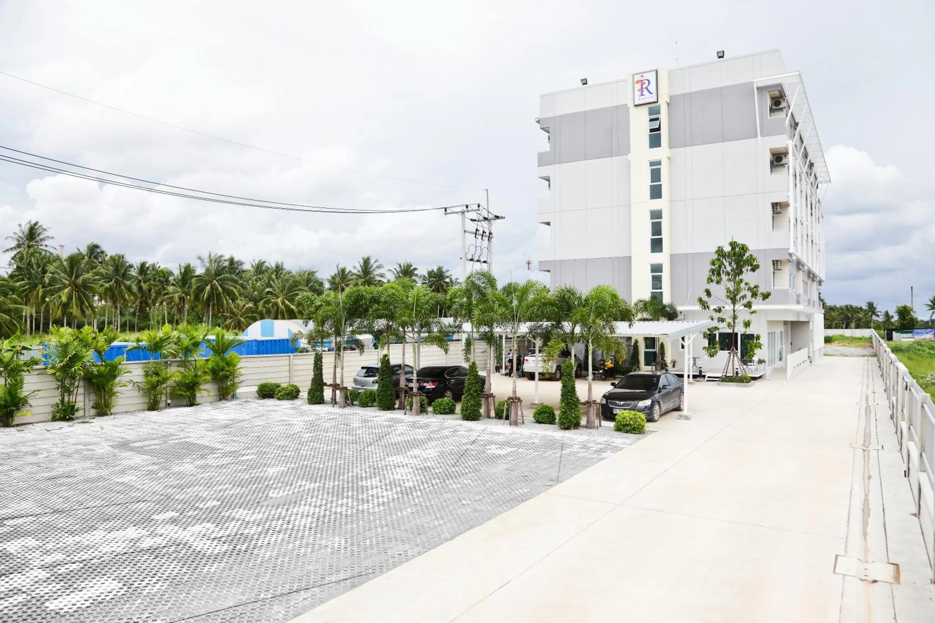 Property building in Rangh Place