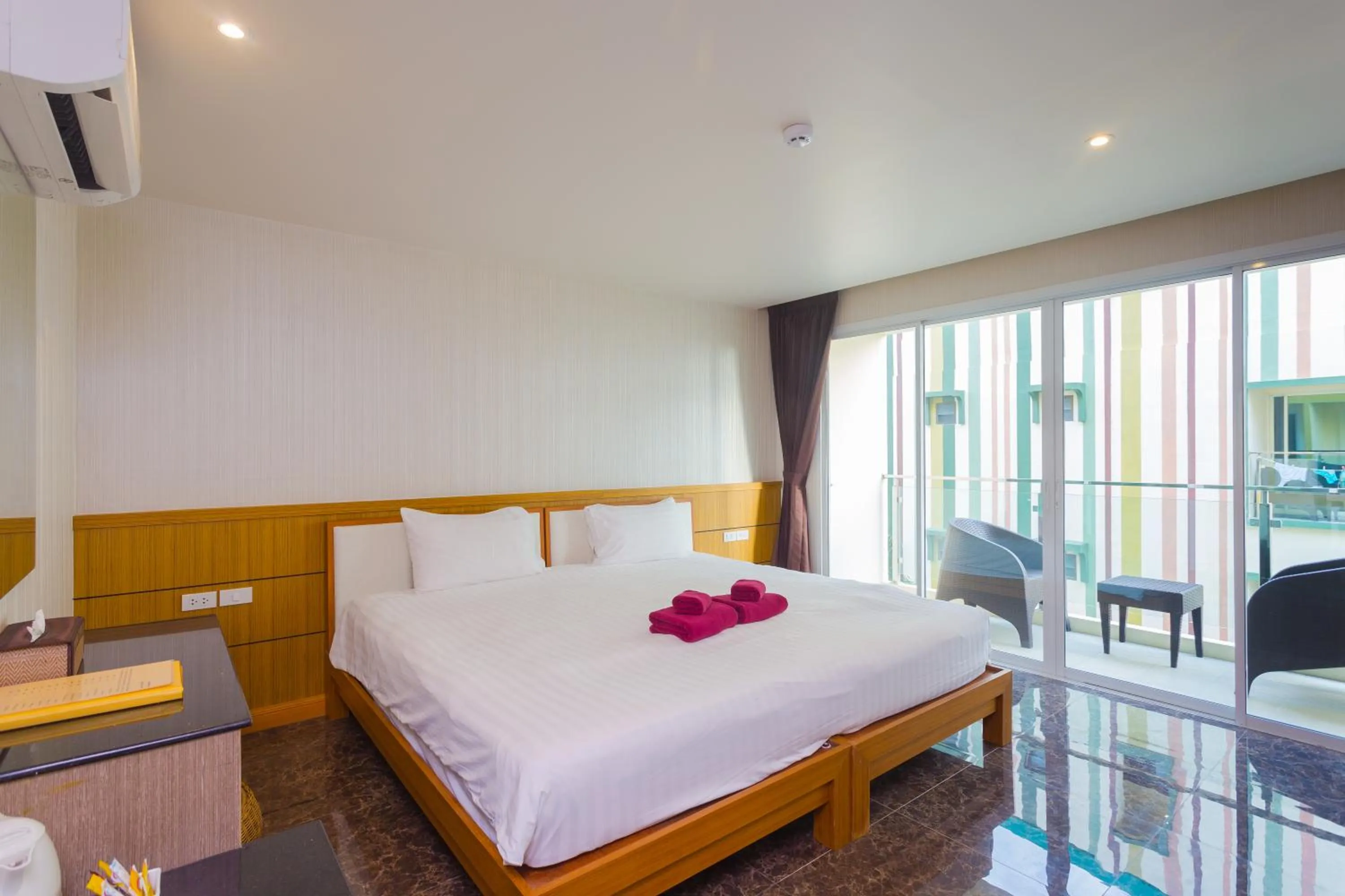 Bed in Anda Beachside Hotel