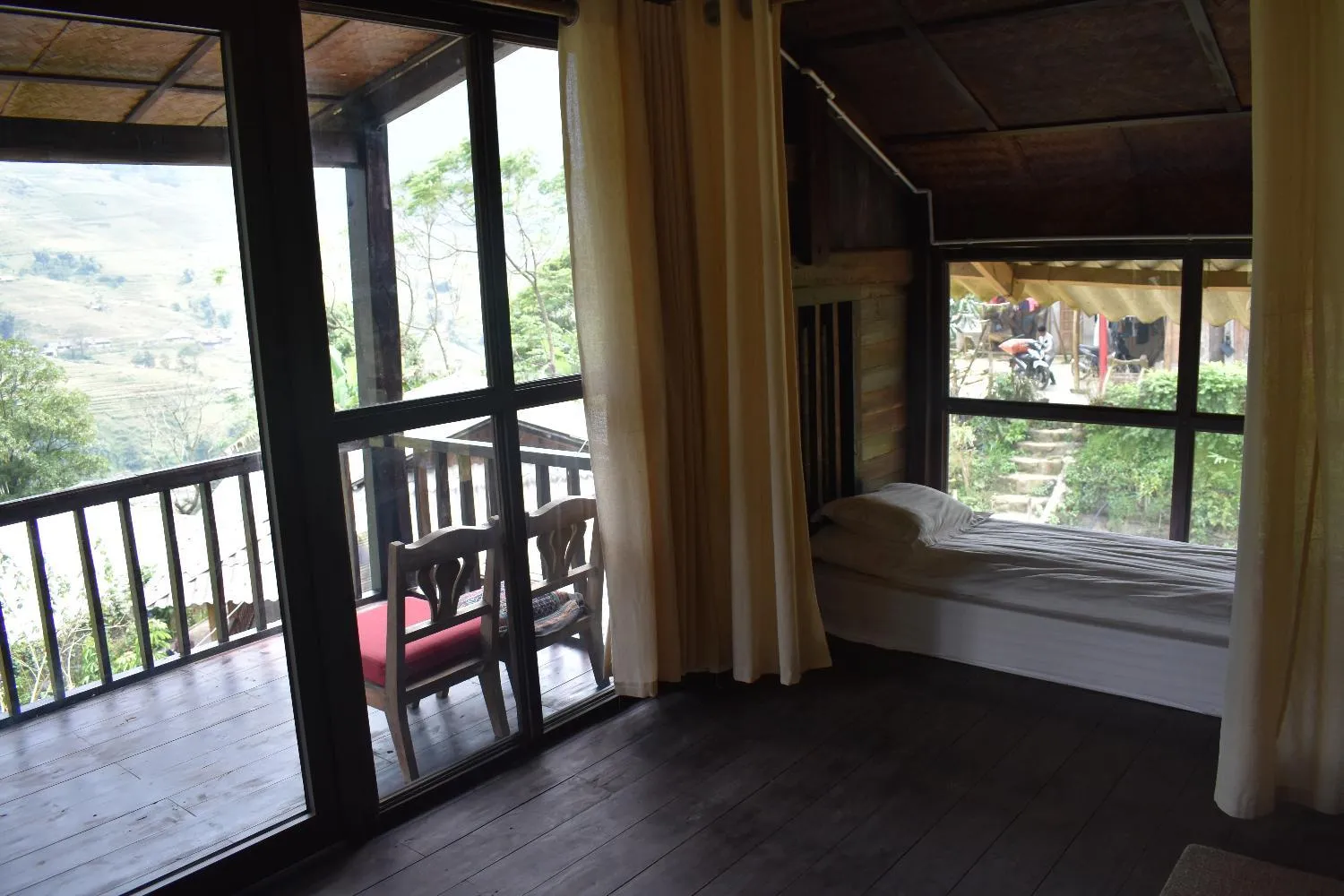 Bed in Luckydaisy Buffalo House