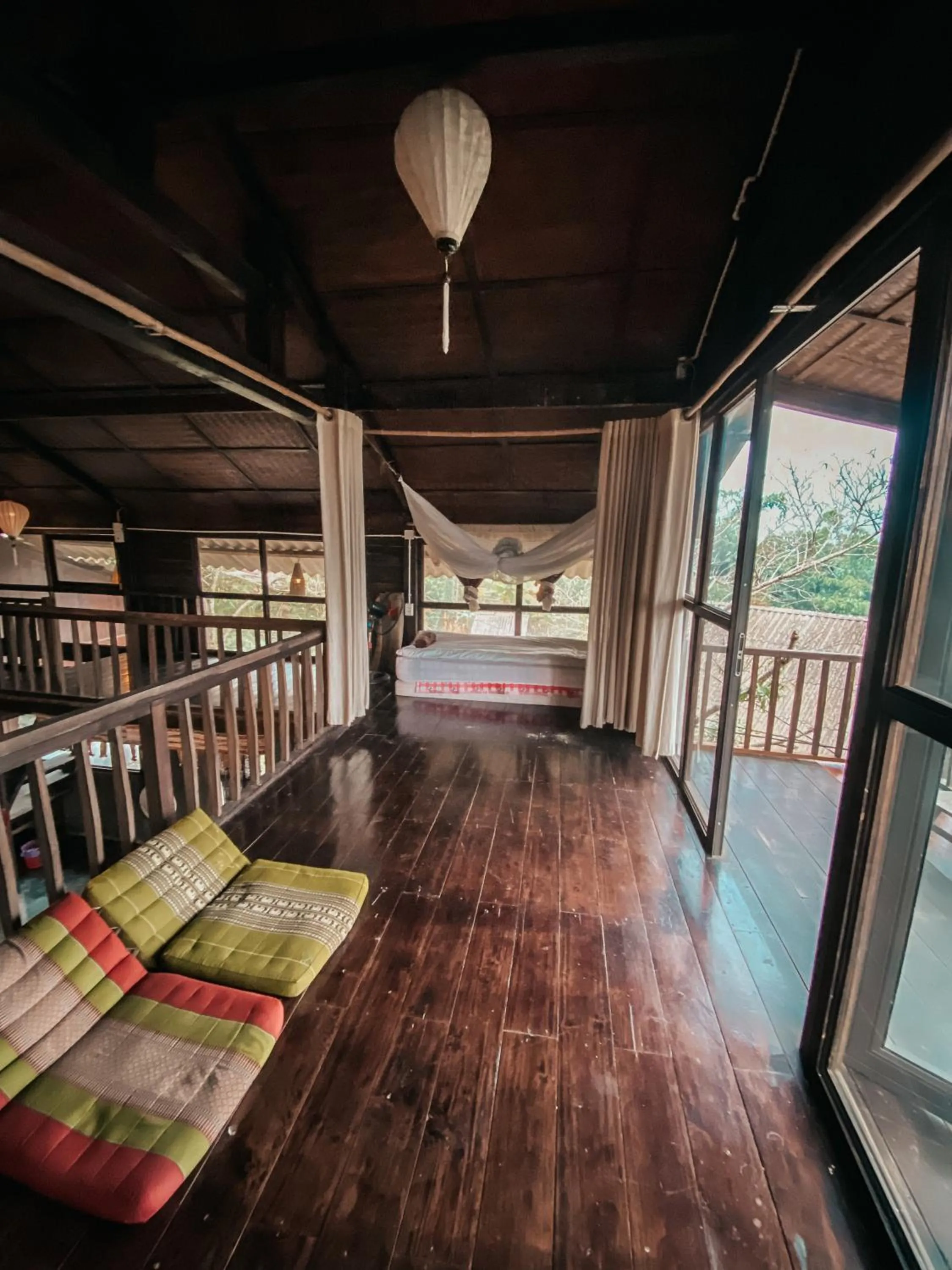 Luckydaisy Buffalo House