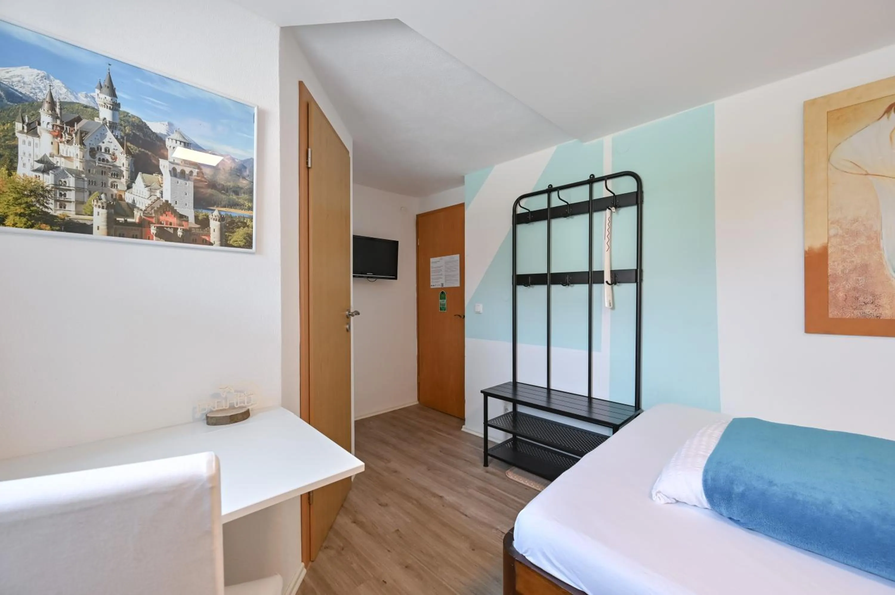 Photo of the whole room, Bed in Pension Freiheit