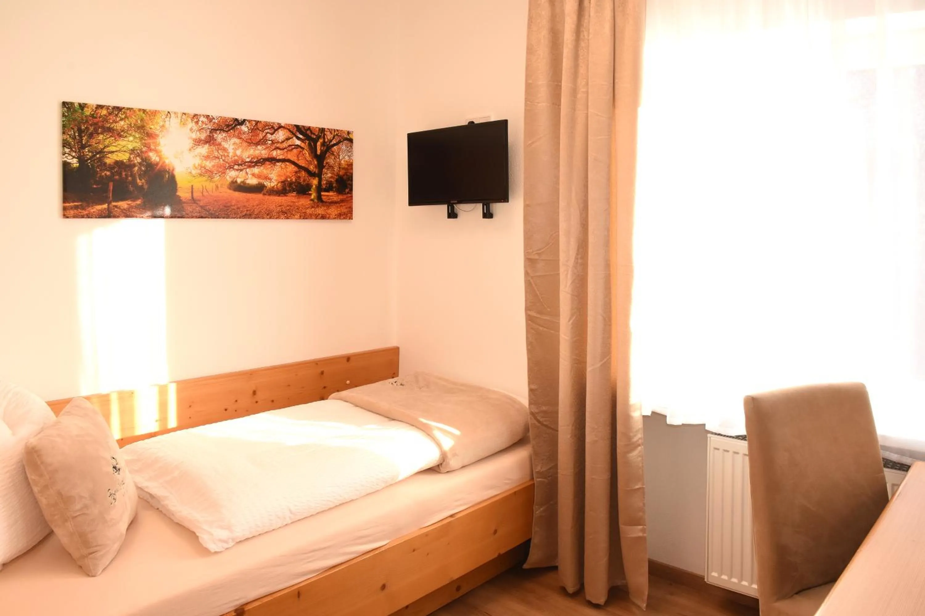 Bed in Pension Freiheit