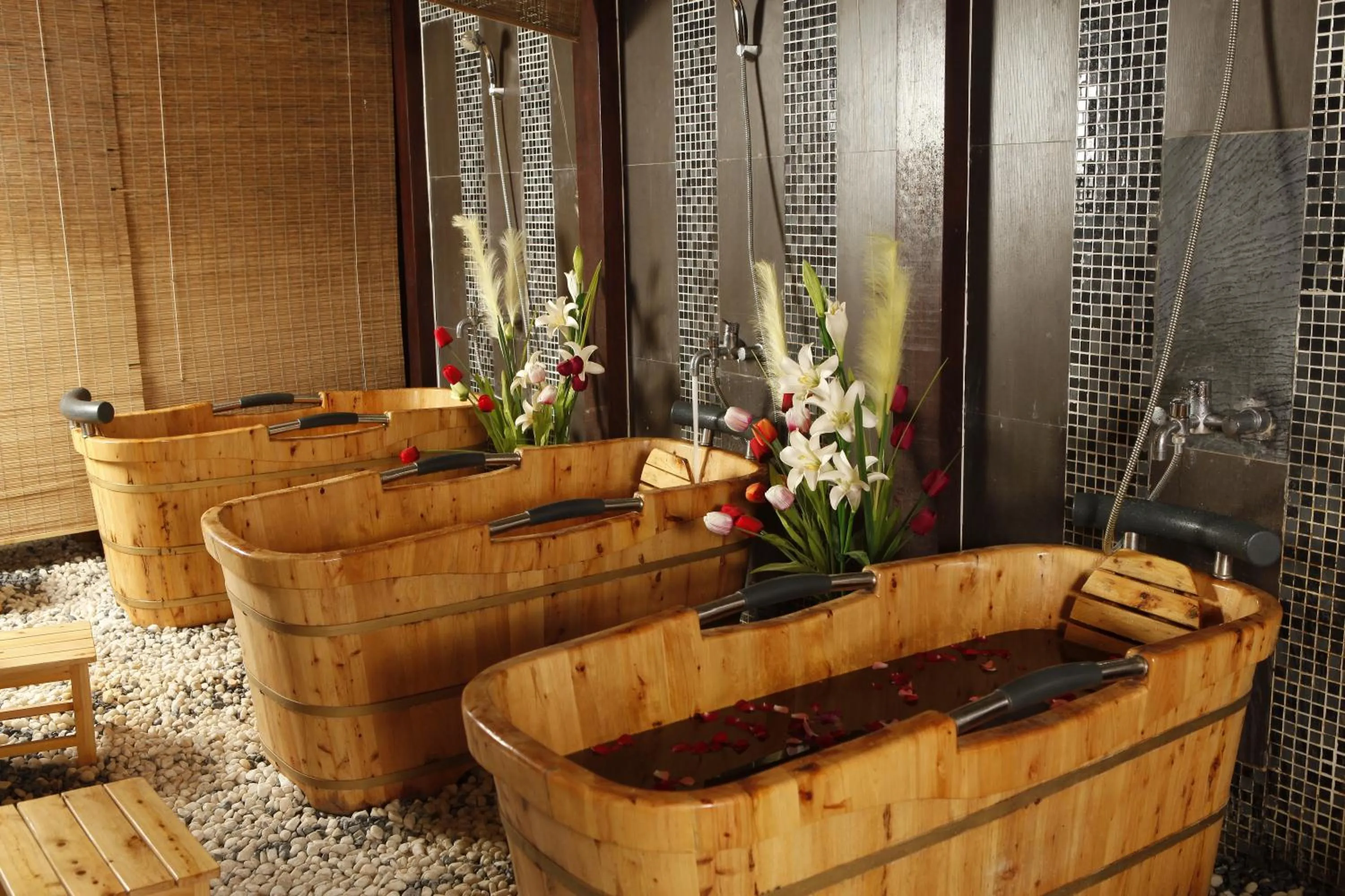 Spa and wellness centre/facilities in Majestic Mong Cai Hotel