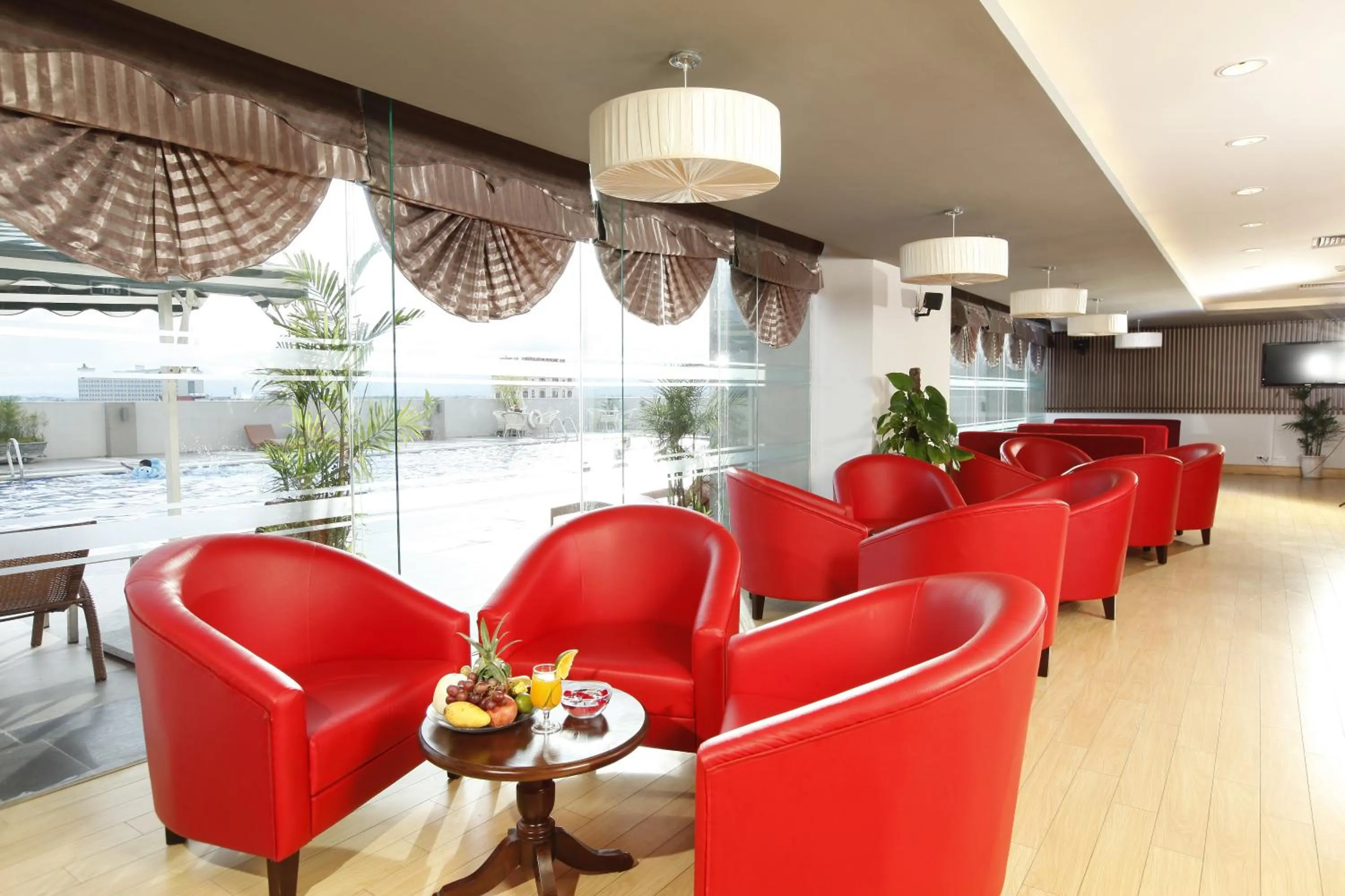 Lounge or bar in Majestic Mong Cai Hotel