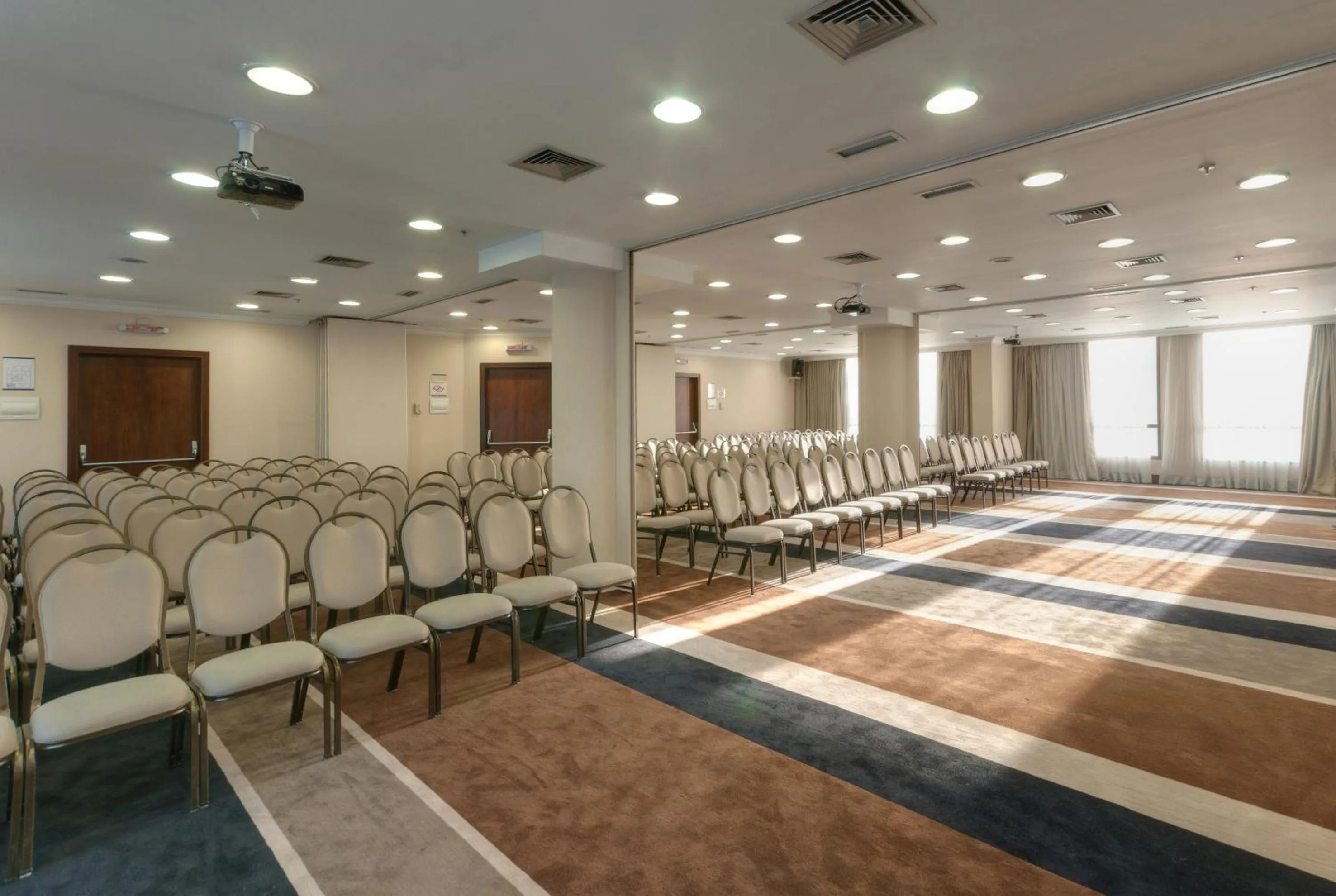 Living room in INNSiDE by Meliá São Paulo Iguatemi