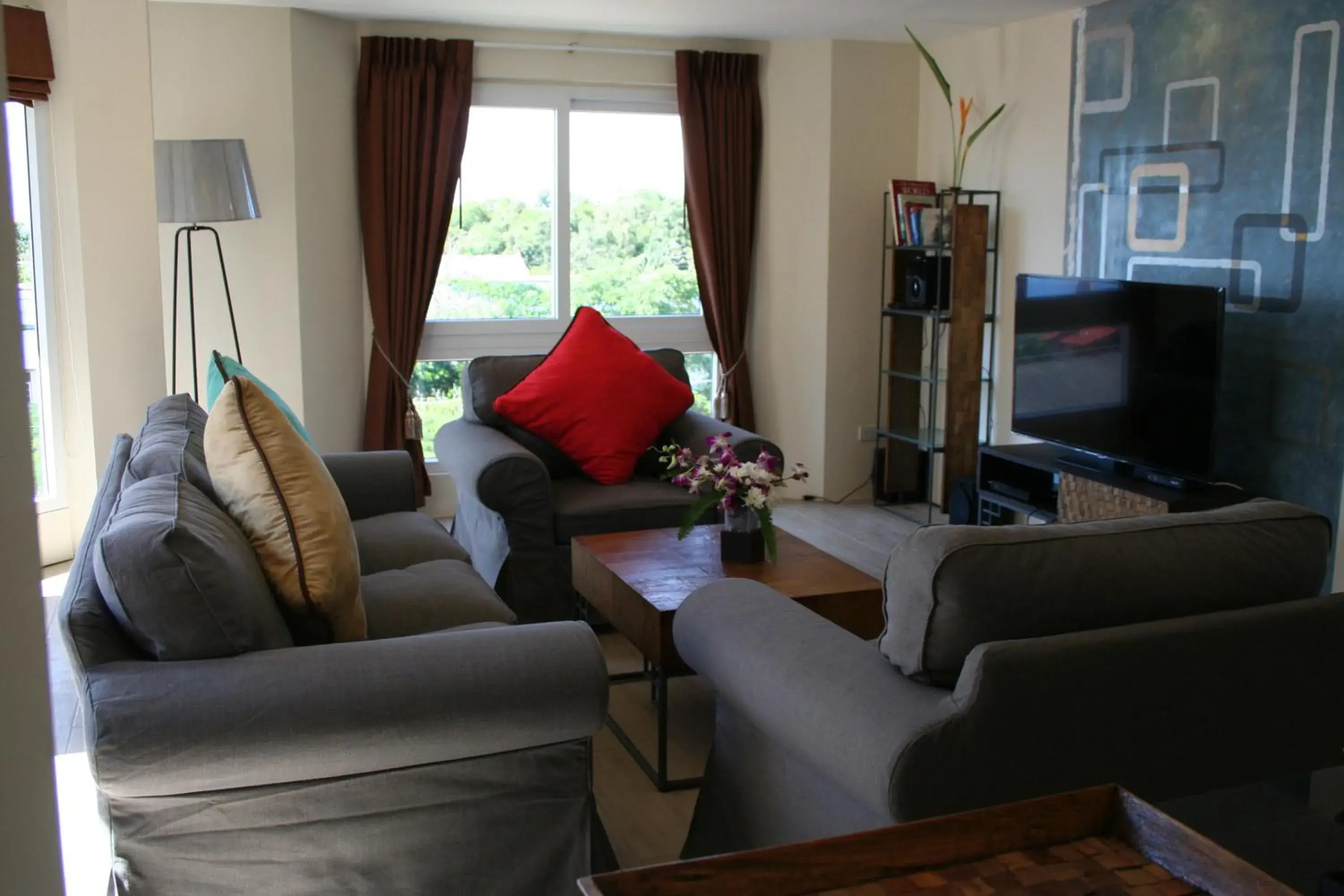 Deluxe Executive Suite with Sea View-2 Bedrooms in Arcadia Maephim Deluxe Executive Suite with Sea View-2 Bedrooms in Arcadia Maephim