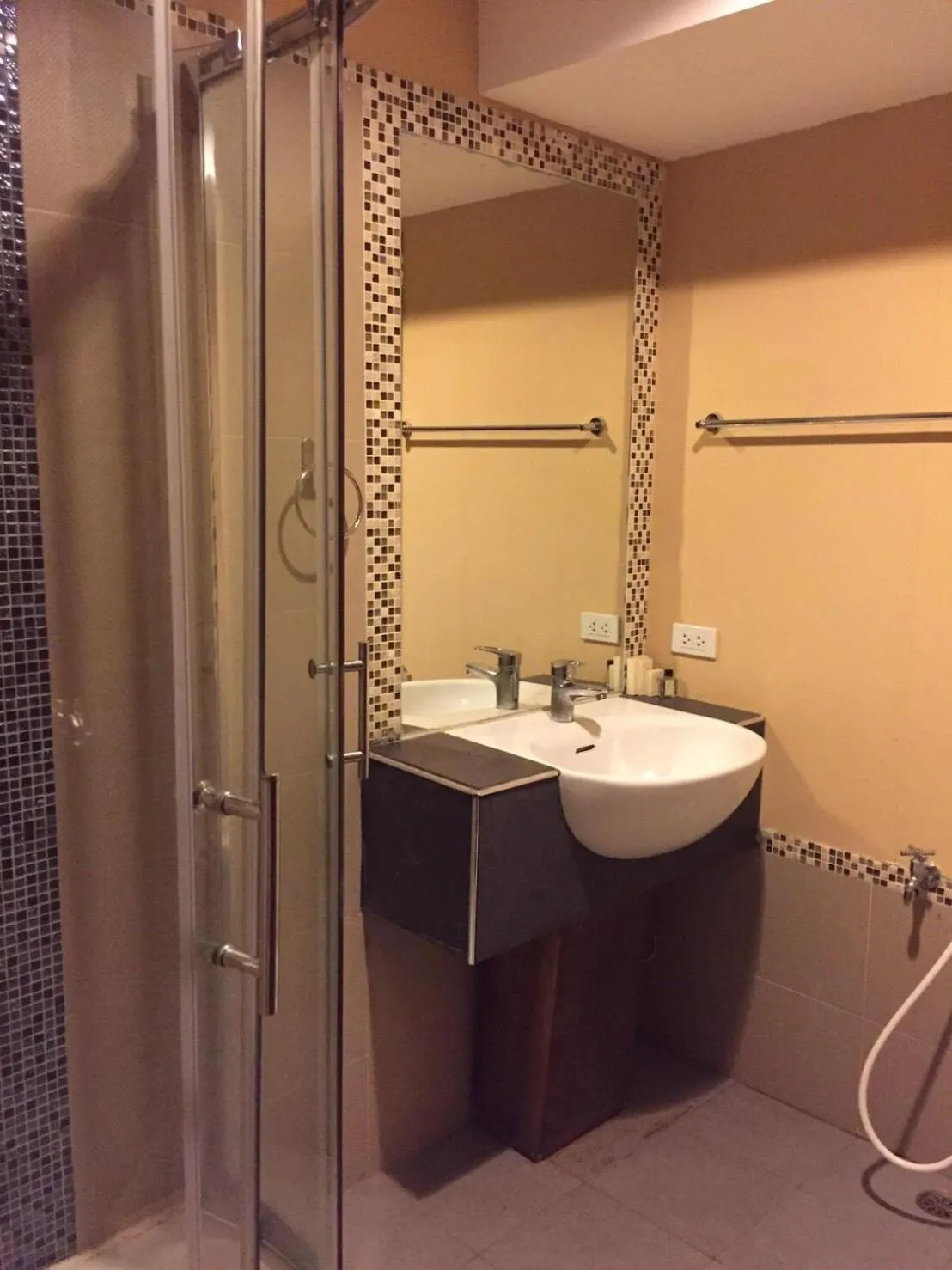 Bathroom in Arcadia Maephim Serviced Apartments
