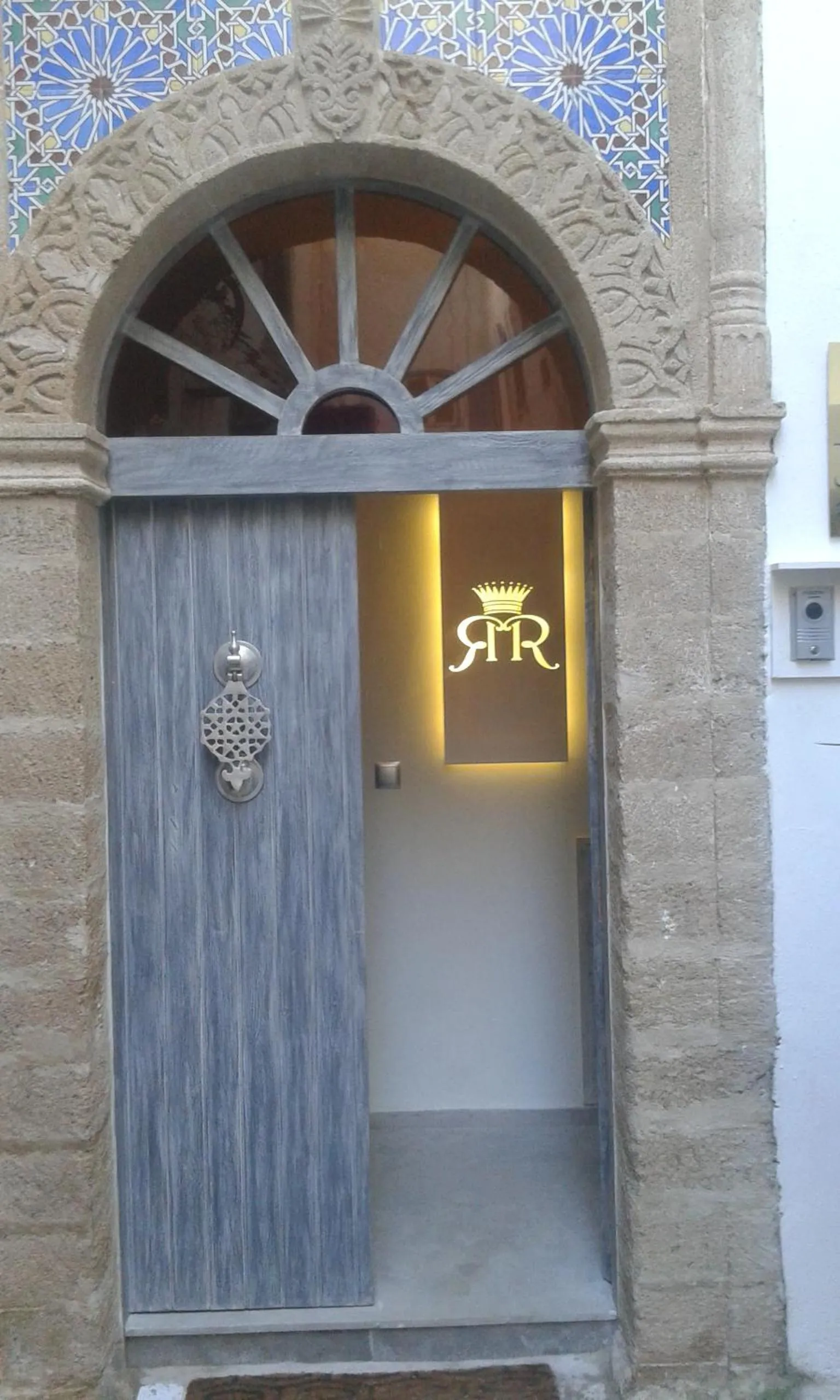 Facade/entrance in Riad Raoud Rayhane