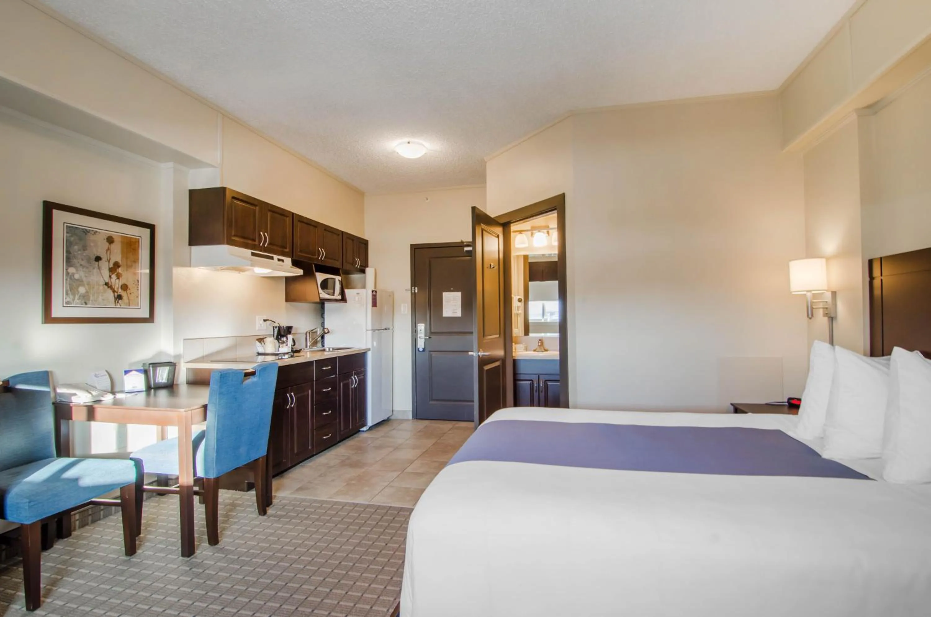 Photo of the whole room, Room Photo in Quality Inn and Suites
