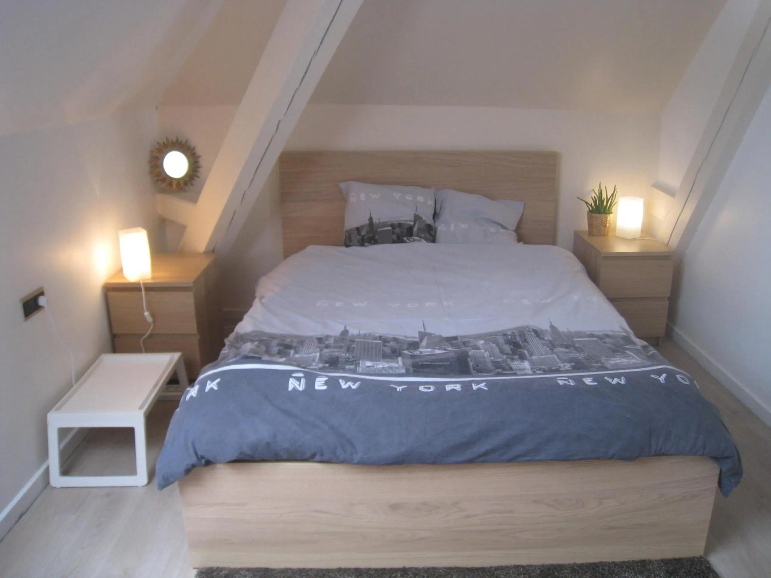 Photo of the whole room, Bed in Chambres Privatives Chez l'Habitant