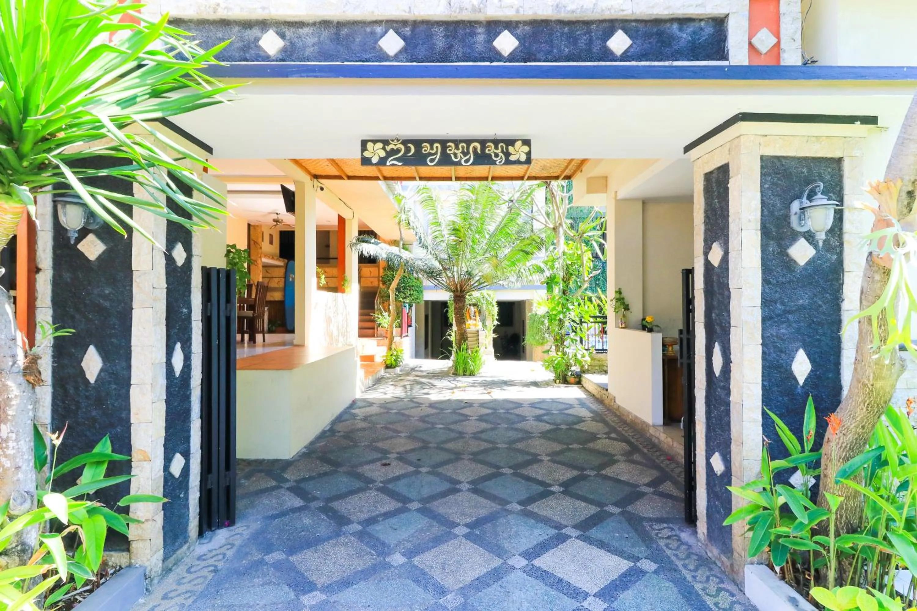 Logo/Certificate/Sign in Rantun's Place Nusa Dua