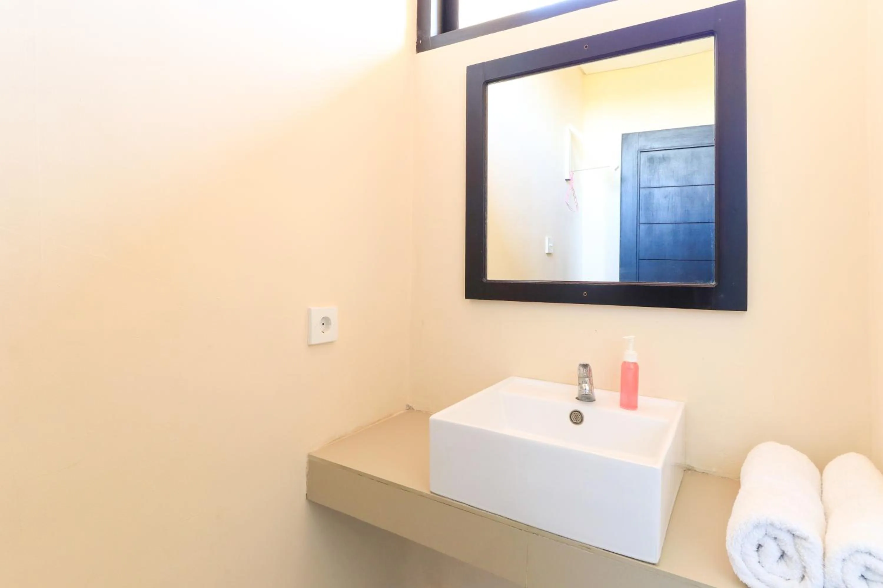 Toilet in Rantun's Place Nusa Dua